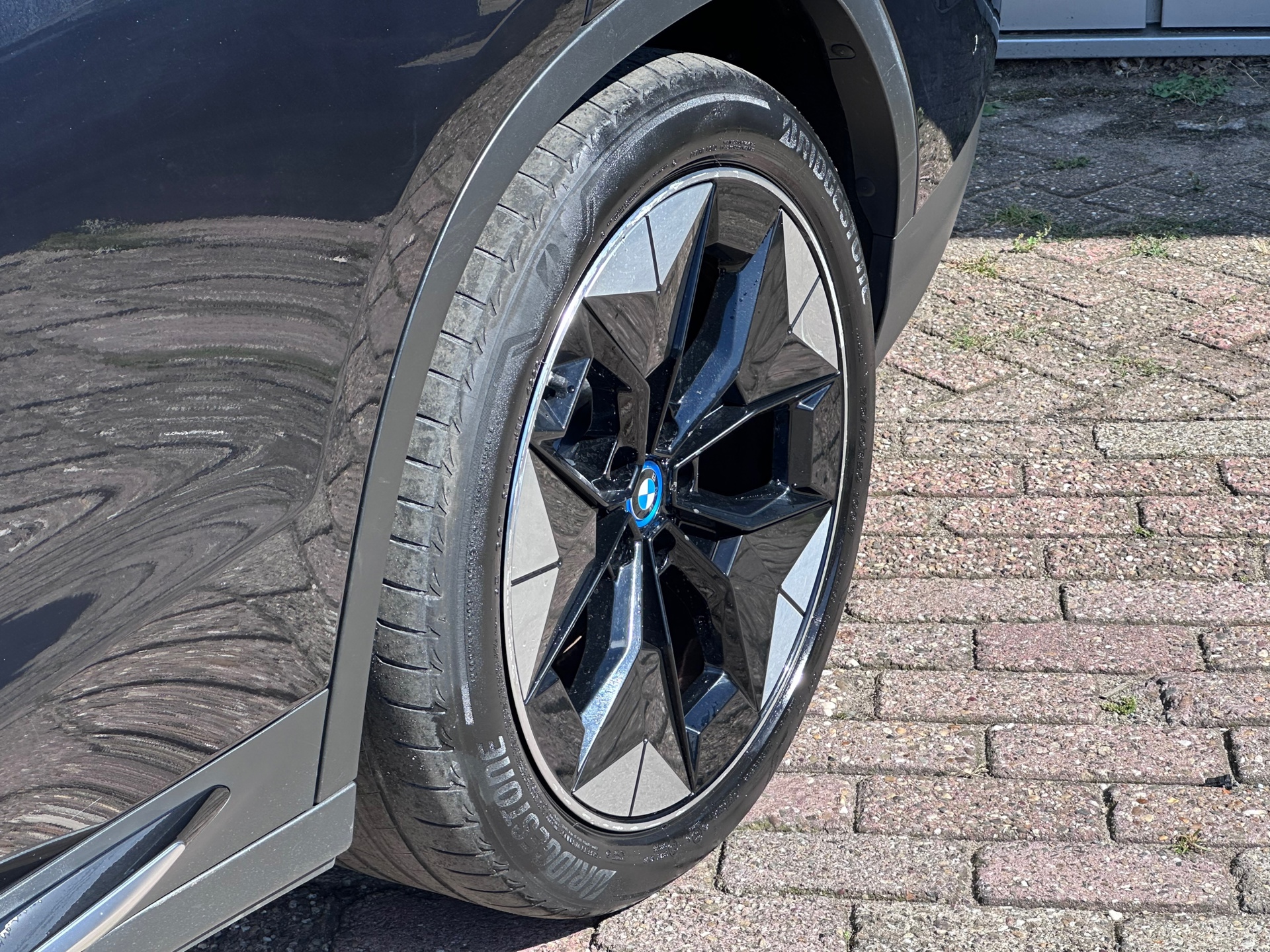 Foto van BMW Ix3