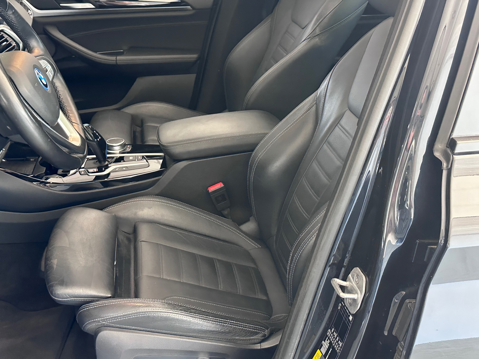 Foto van BMW Ix3