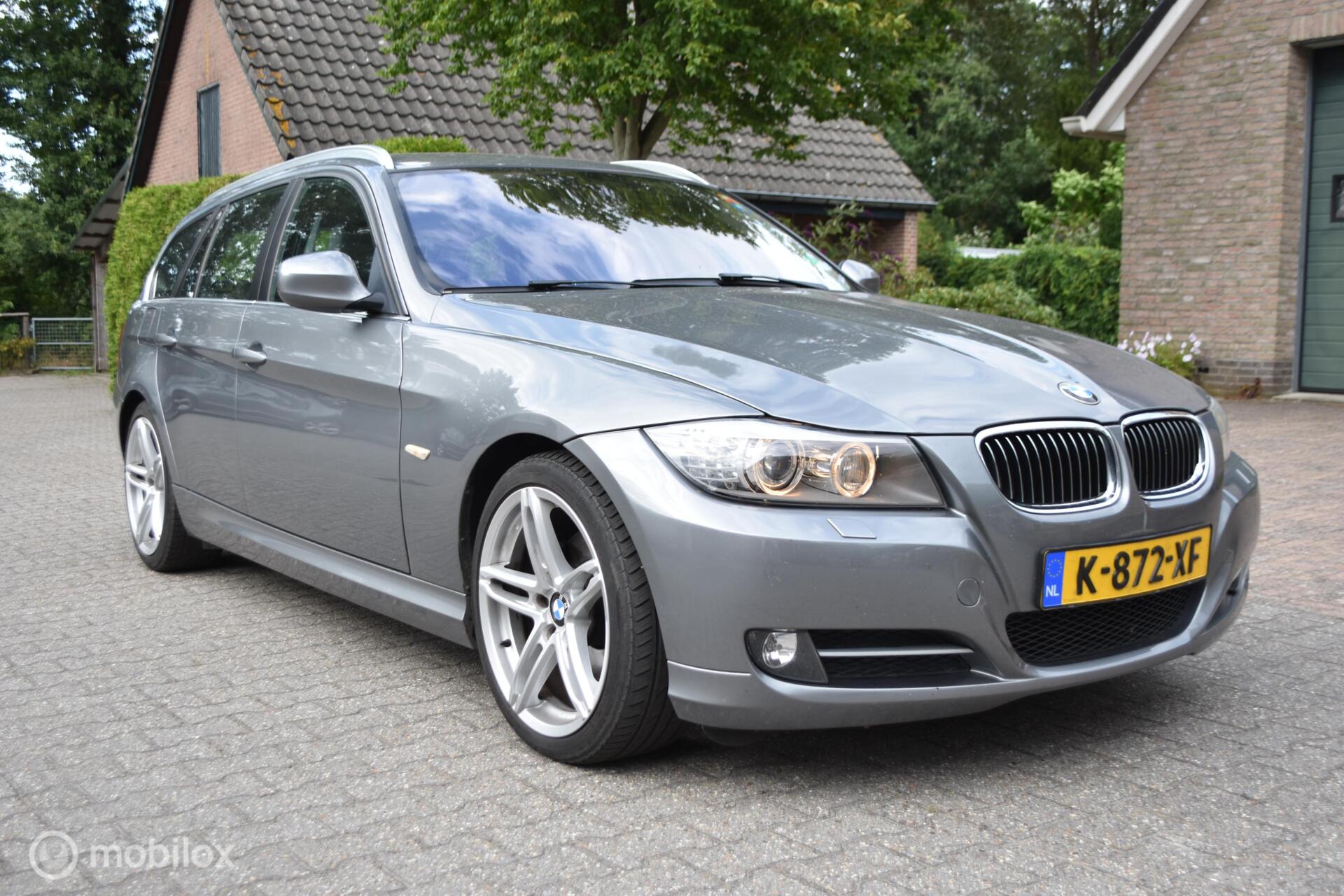 BMW 3er Reihe 325i Carbon Sport Edition 2011 - voorkant