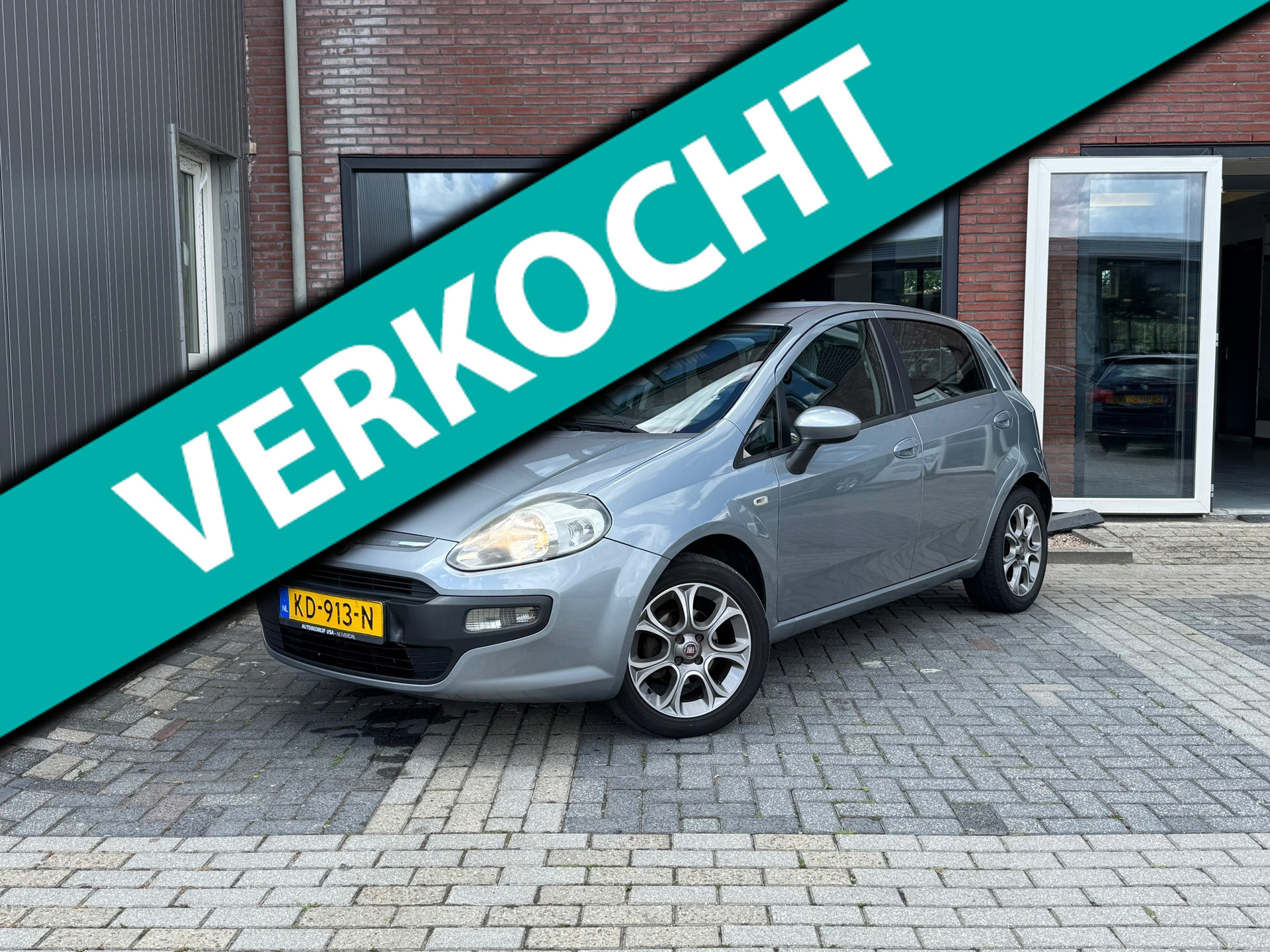 Fiat Fiat Punto 1.4 Dynamic | 01-2027 | Airco | Navi | elektrische ramen | 2009 - voorkant