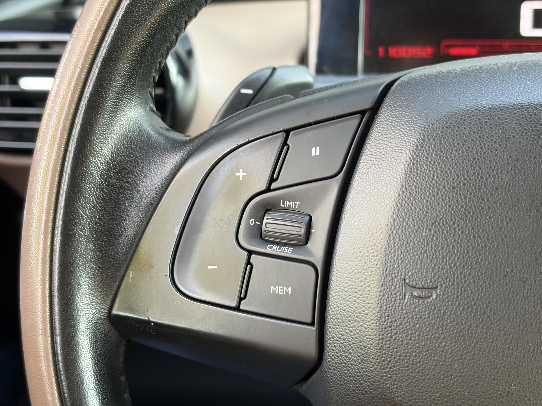 Foto van Citroen C4 Cactus