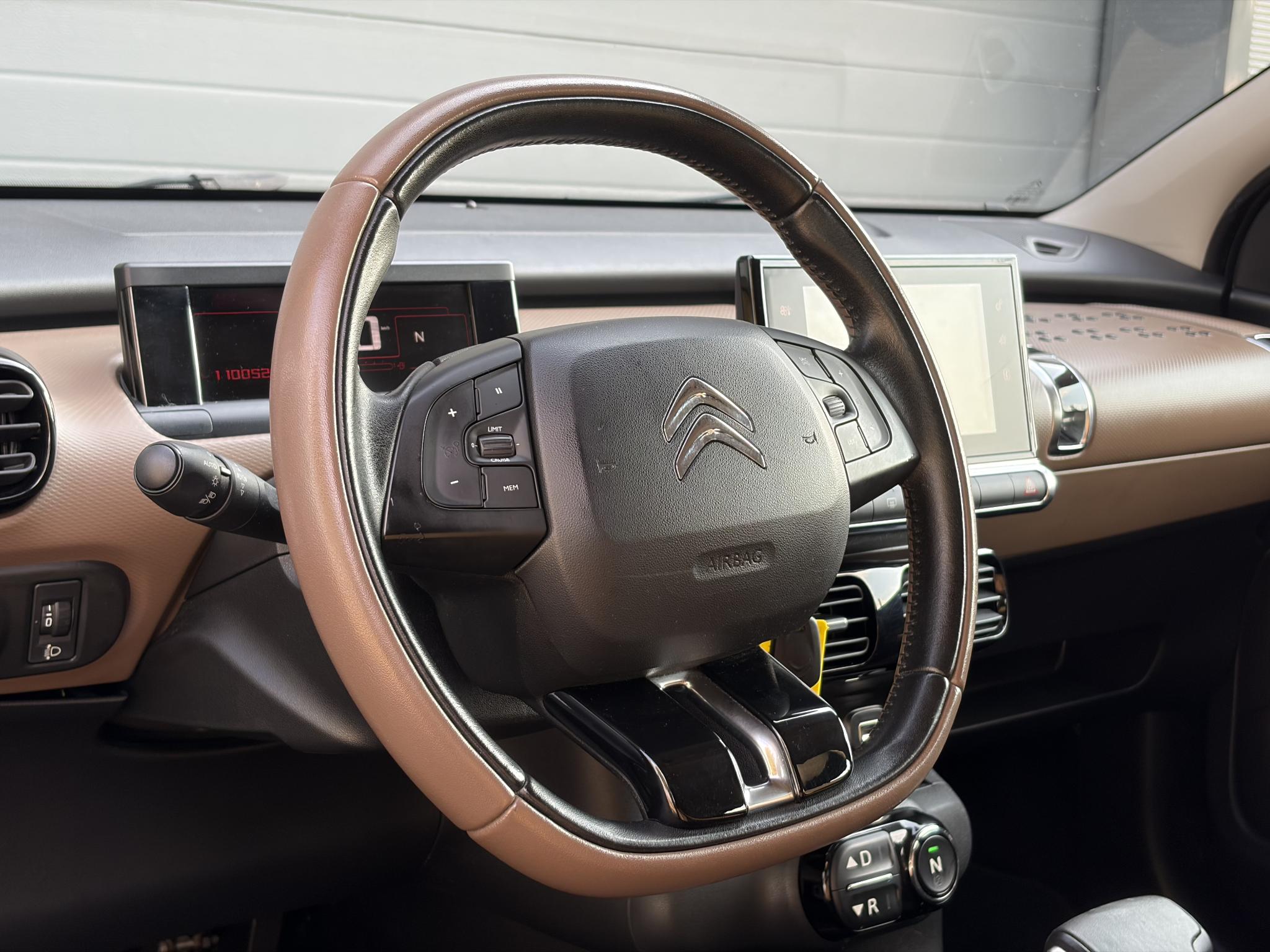 Foto van Citroen C4 Cactus
