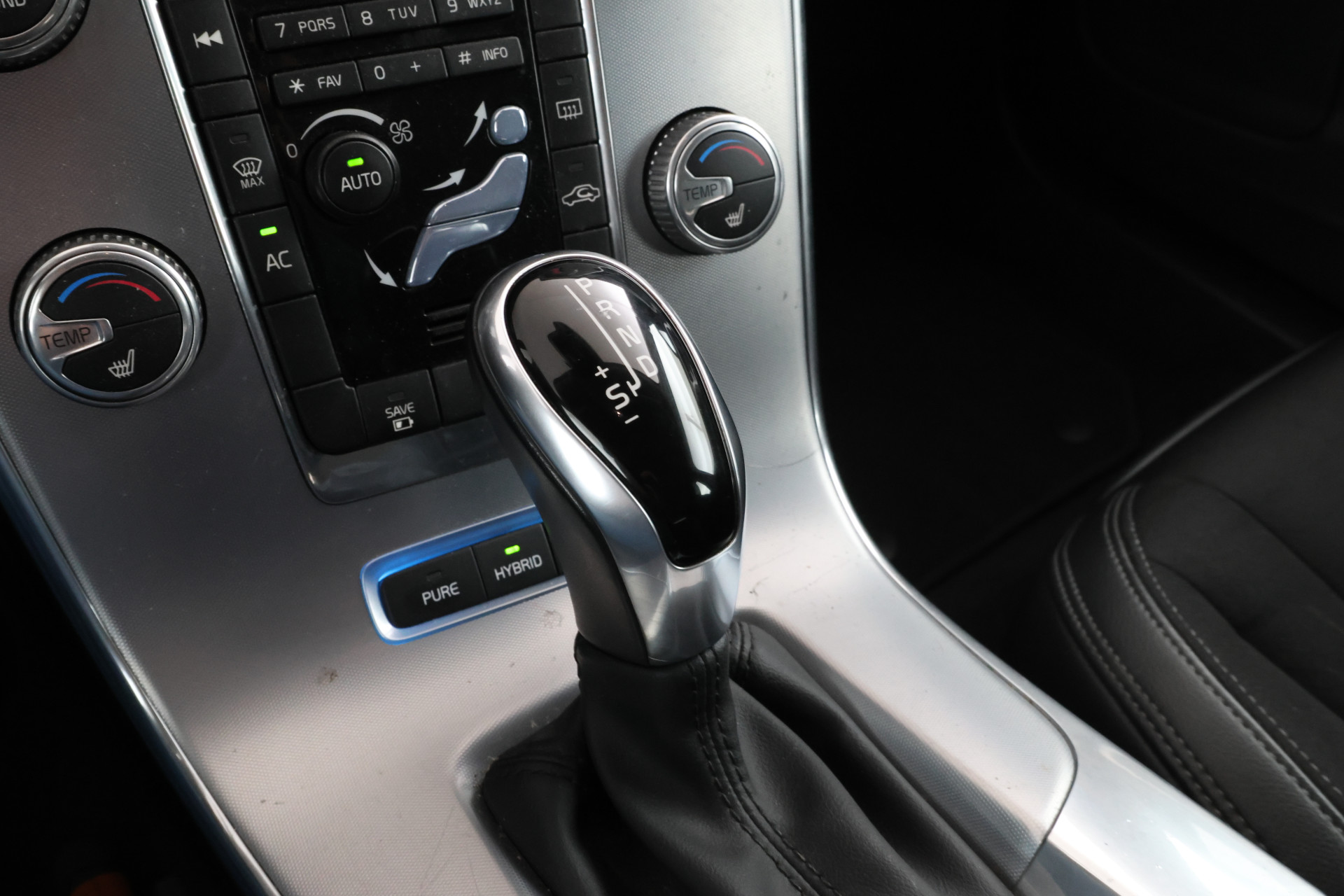 Foto van Volvo V60 Twin Engine