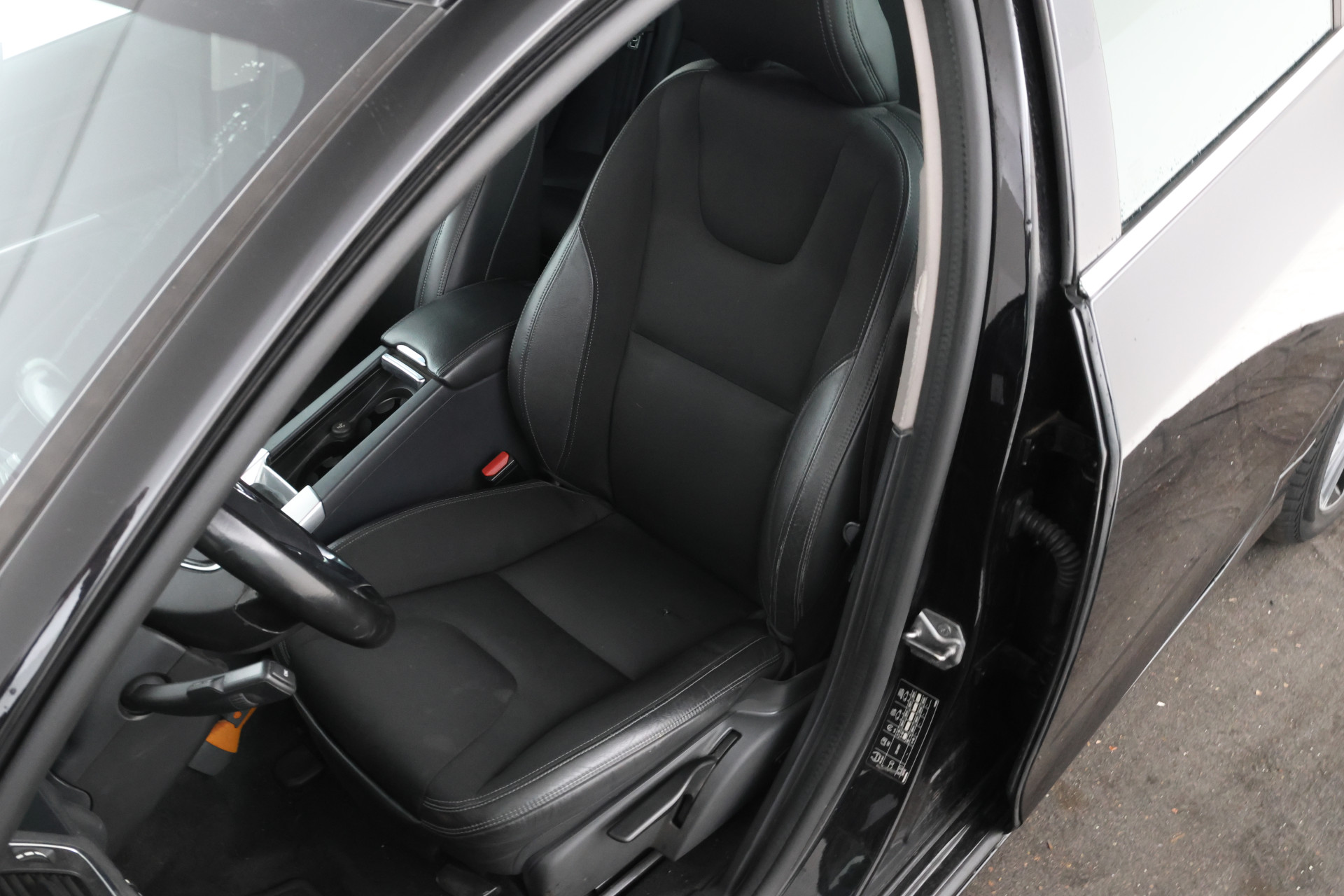 Foto van Volvo V60 Twin Engine
