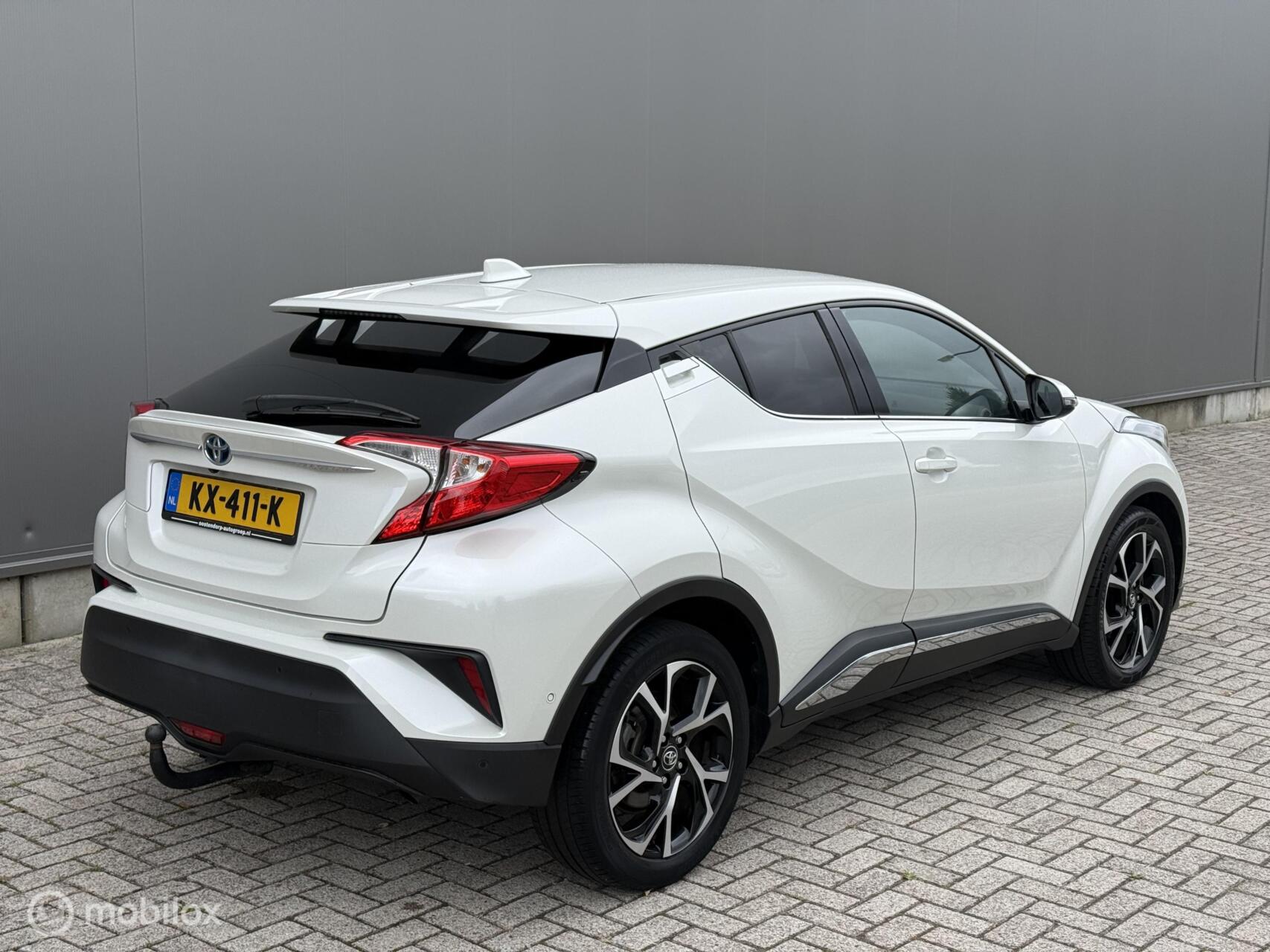 Foto van Toyota Toyota C-hr
