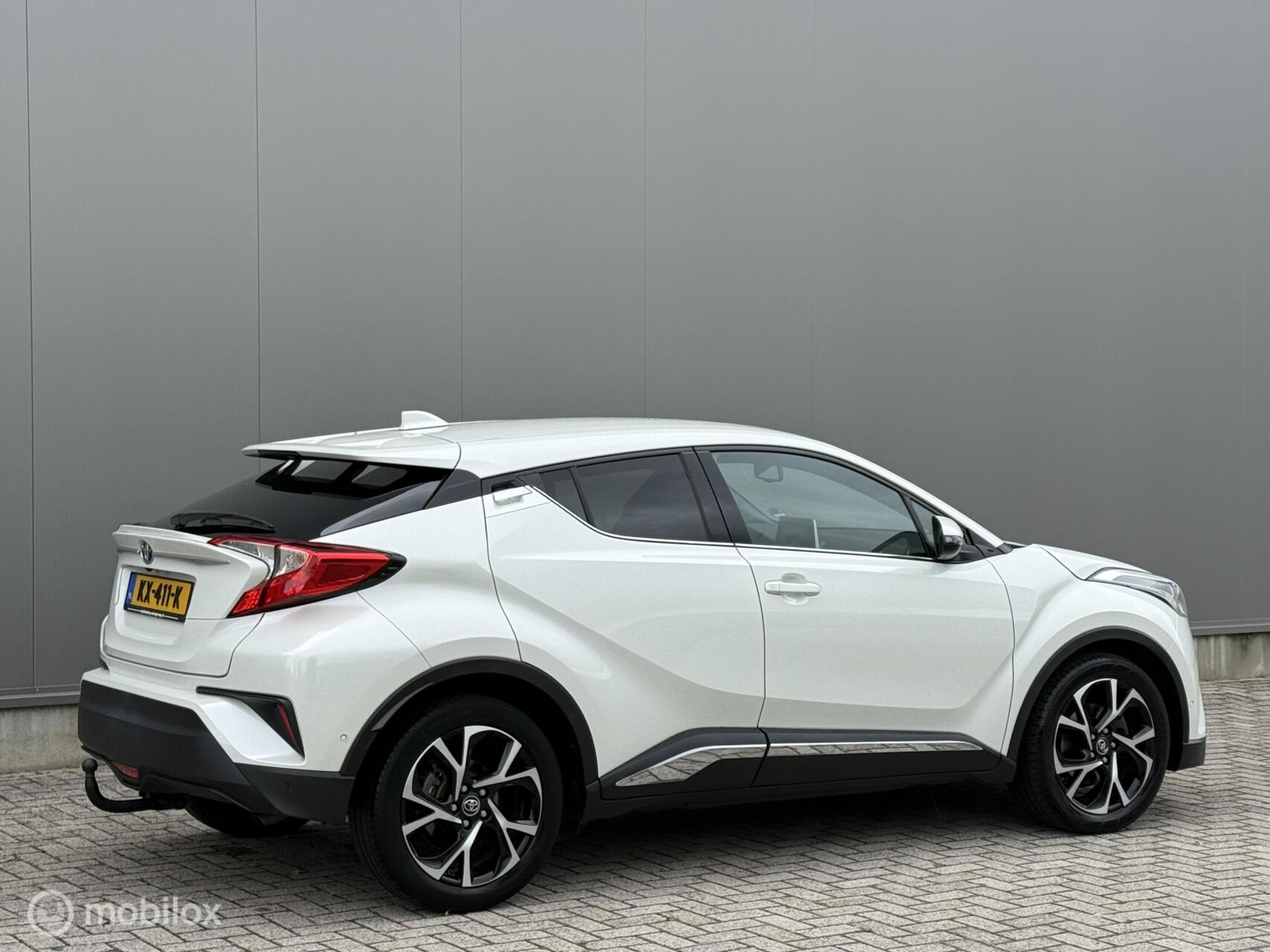 Foto van Toyota Toyota C-hr