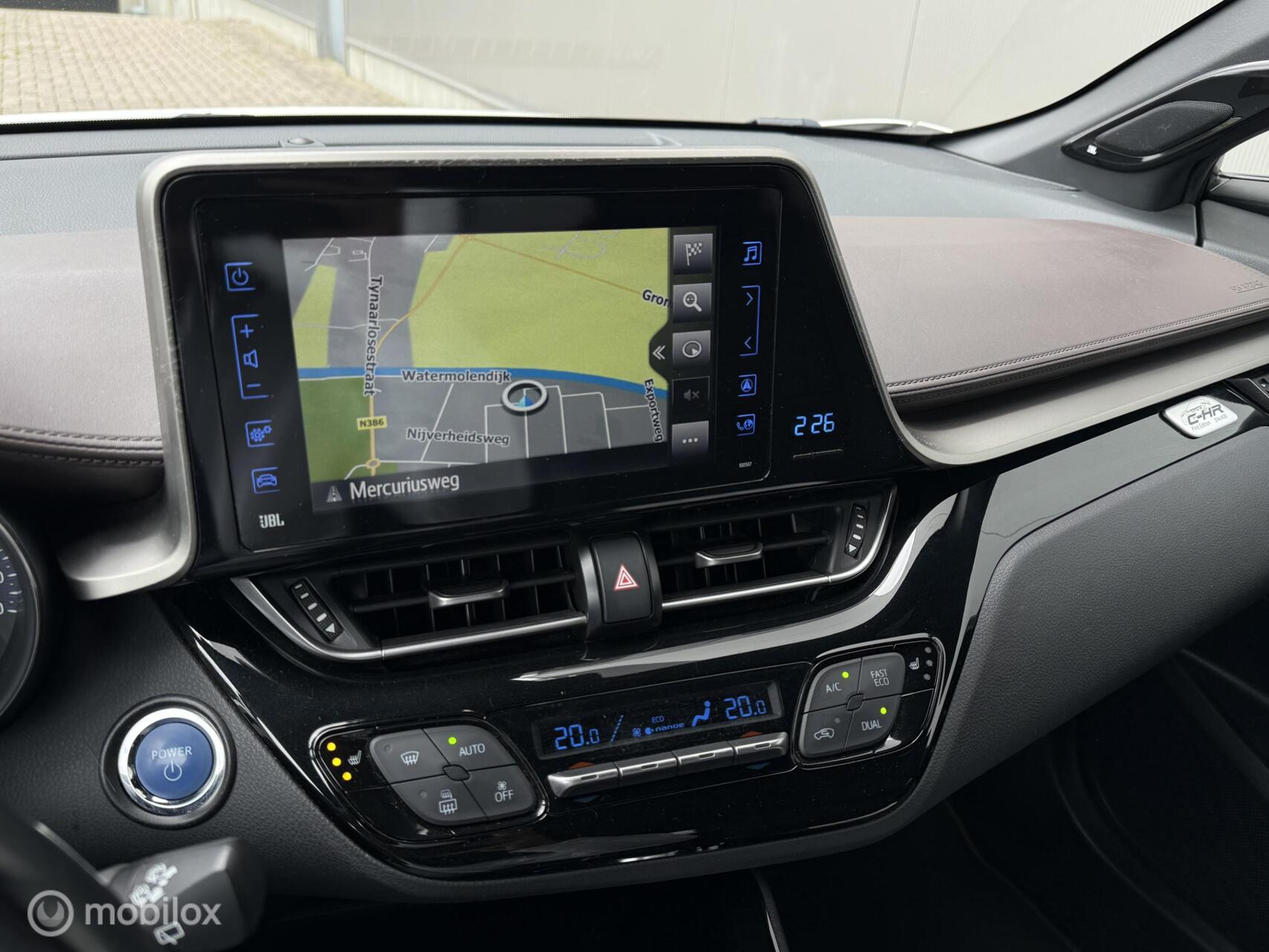 Foto van Toyota Toyota C-hr