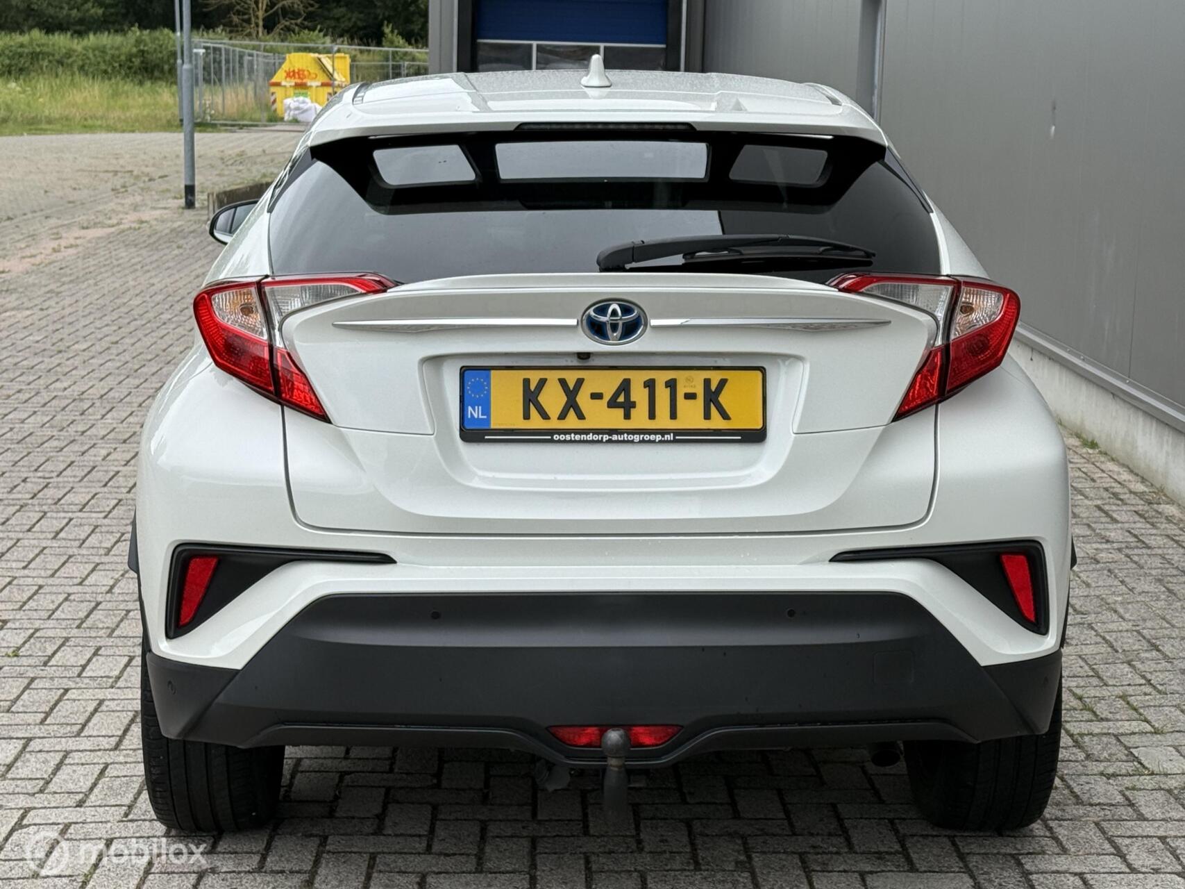 Foto van Toyota Toyota C-hr