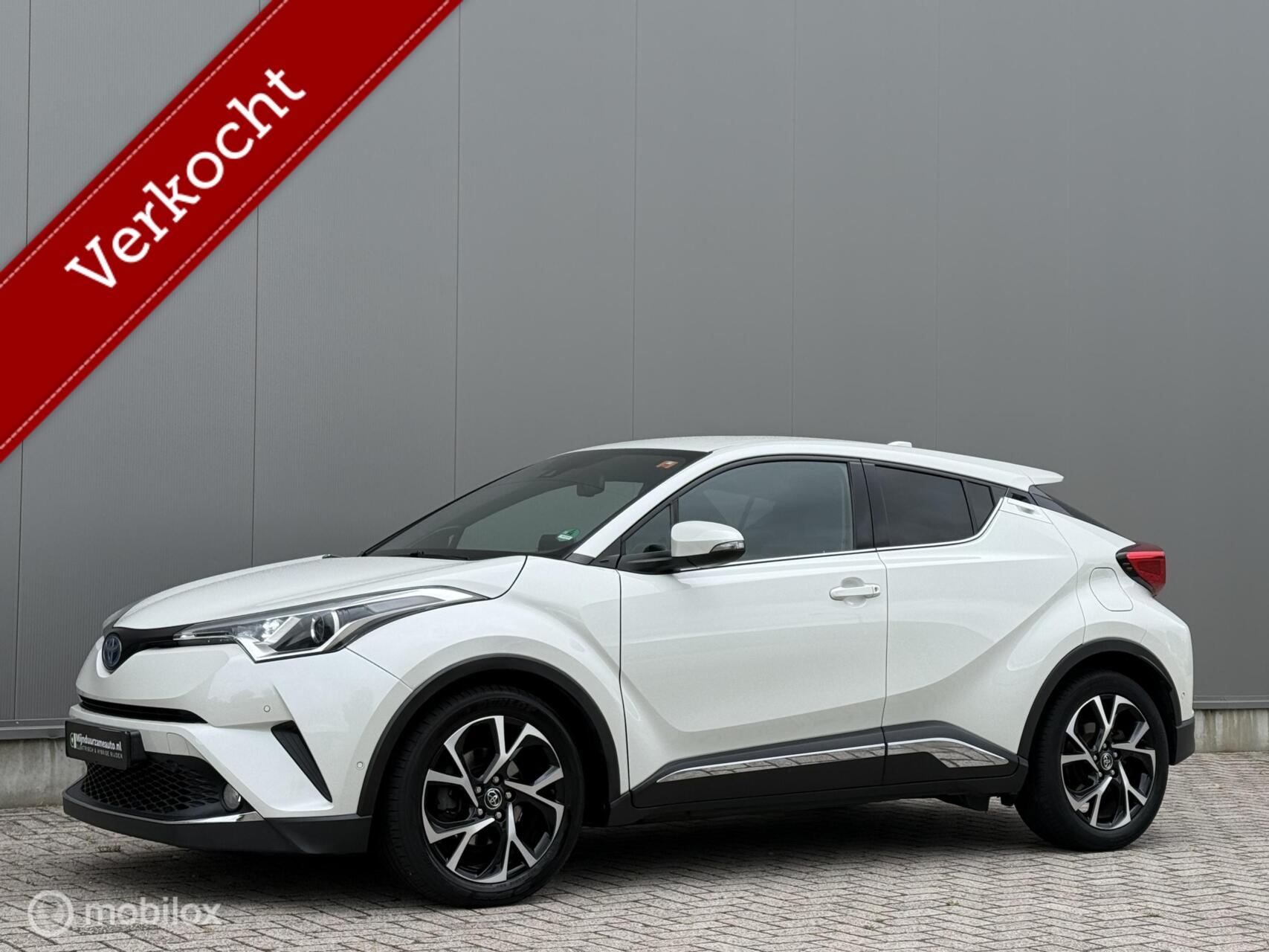 Toyota Toyota C-hr 1.8 Hybrid , Leder, Camera,Trekhaak, Dealer ! 2016 - voorkant