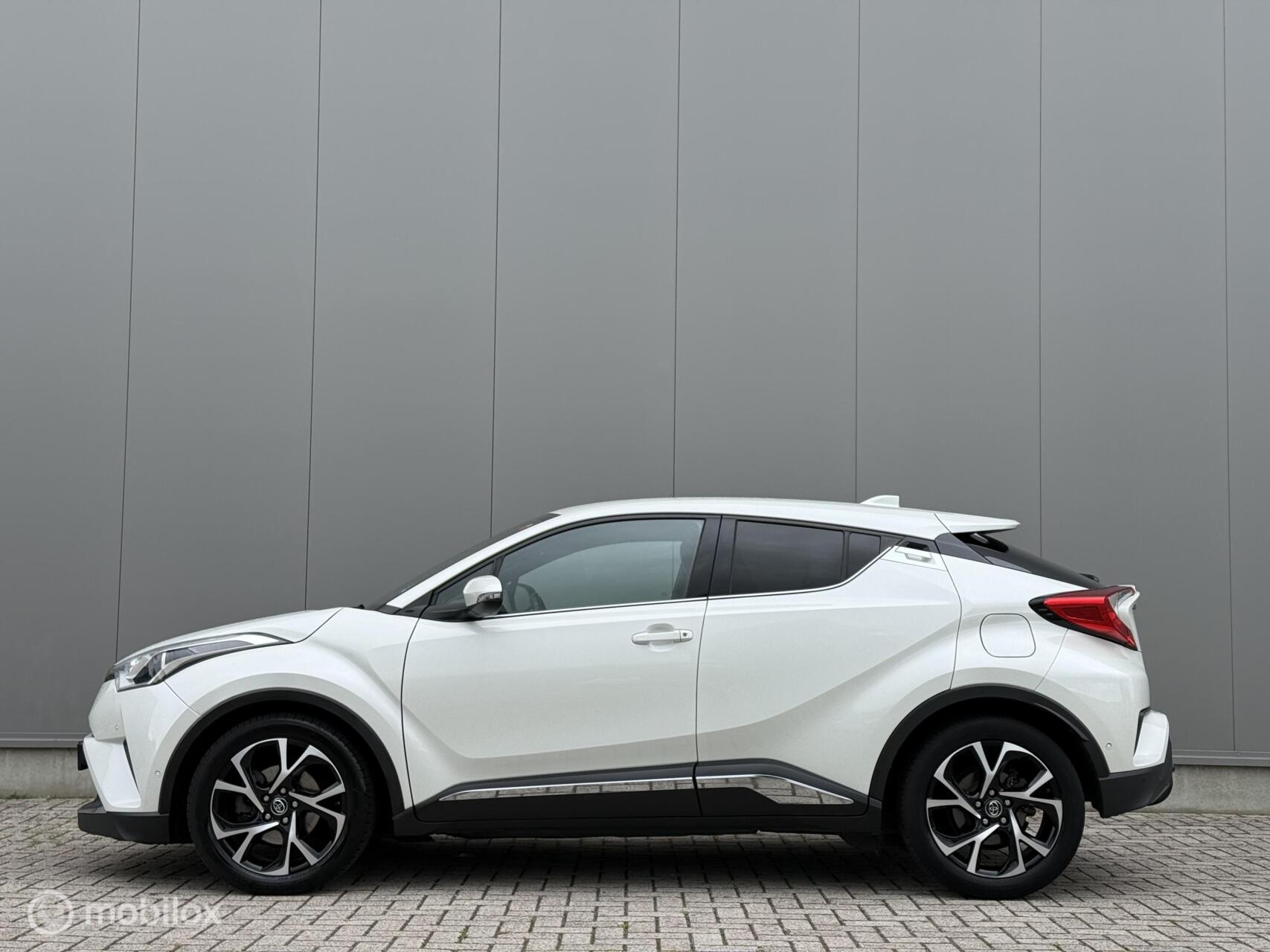 Foto van Toyota Toyota C-hr