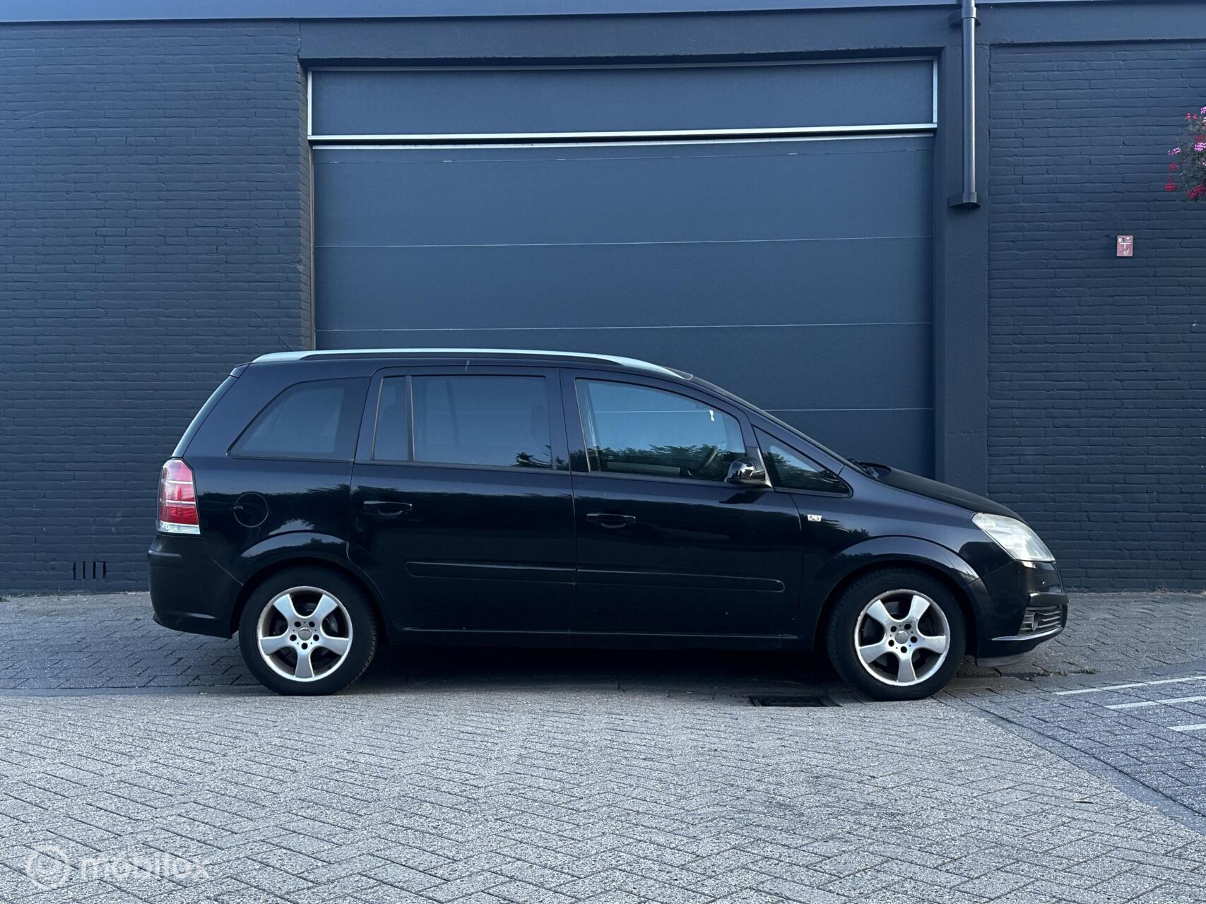 Foto van Opel Zafira