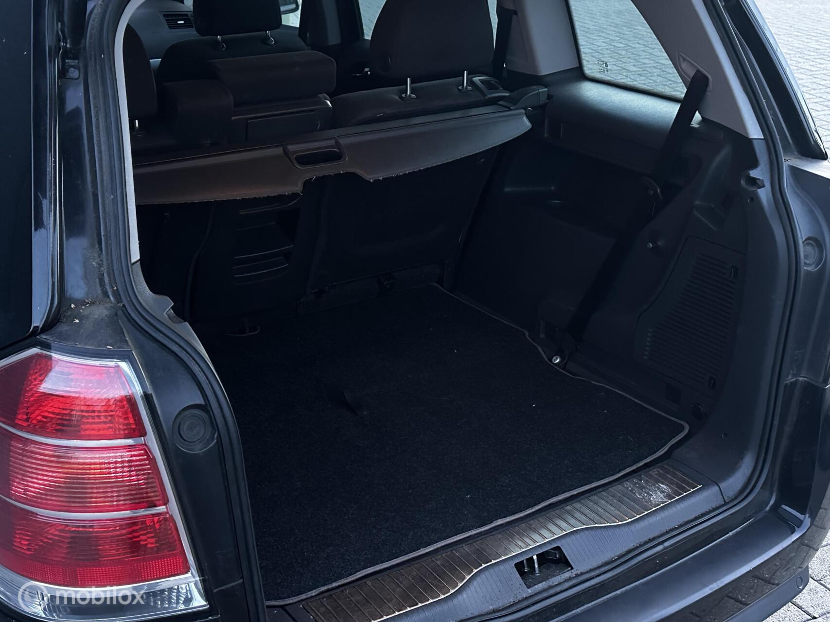 Foto van Opel Zafira
