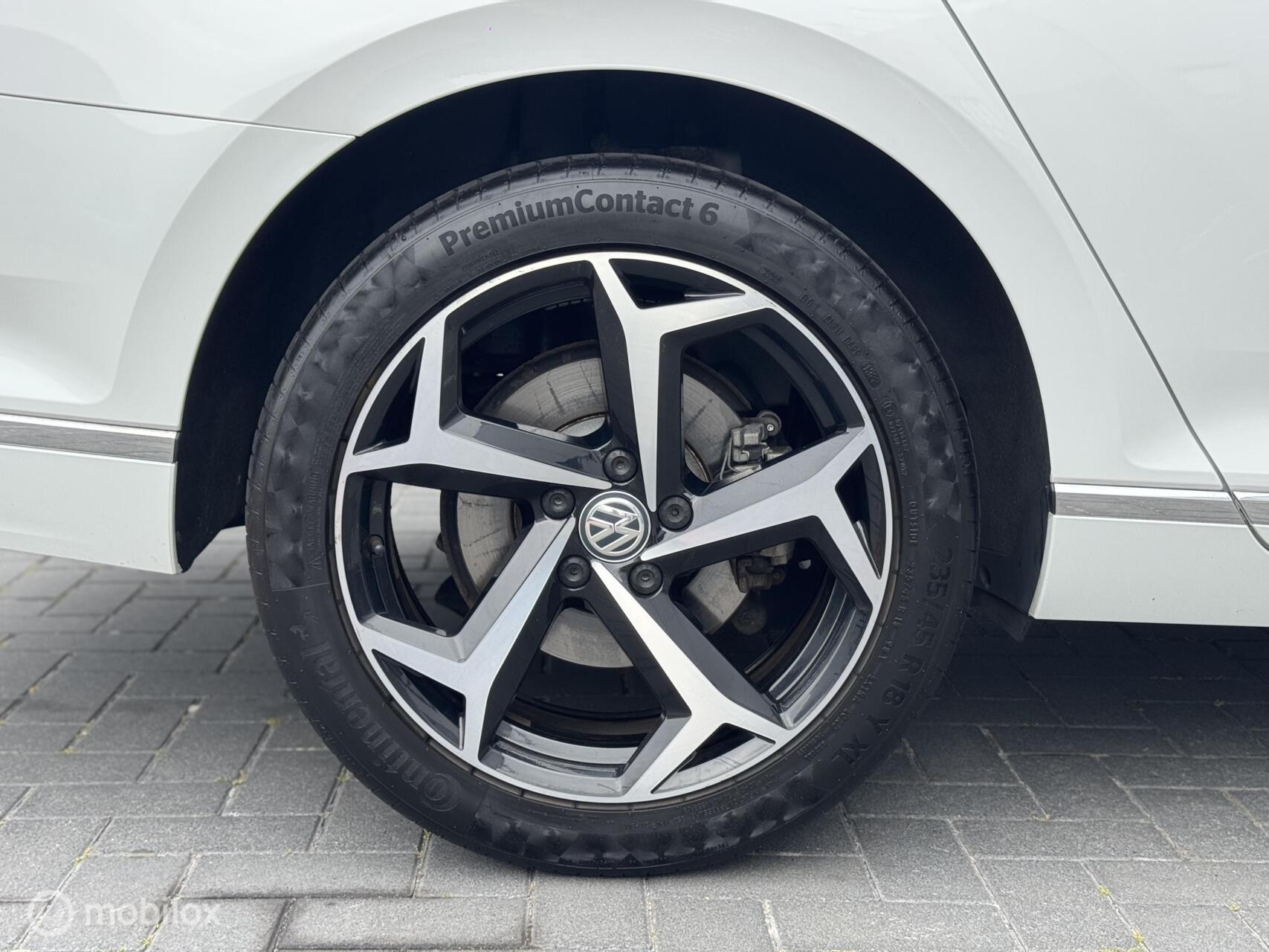 Foto van Volkswagen Passat