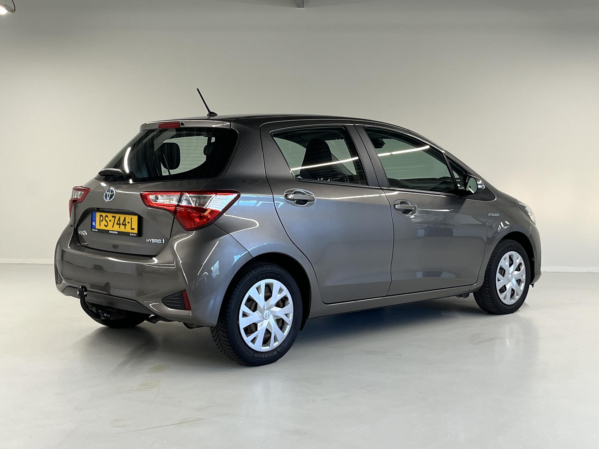 Foto van Toyota Toyota Yaris Hybrid