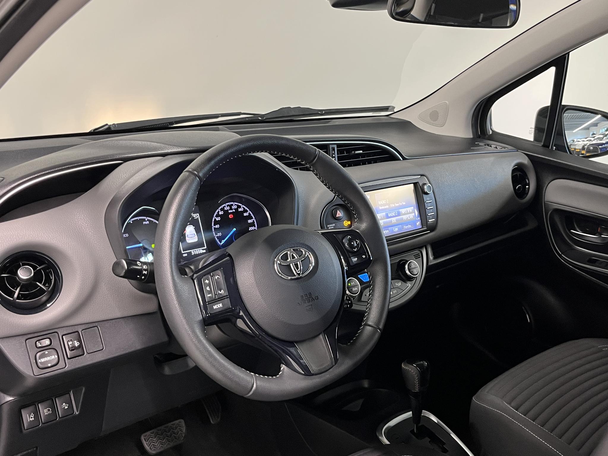 Foto van Toyota Toyota Yaris Hybrid