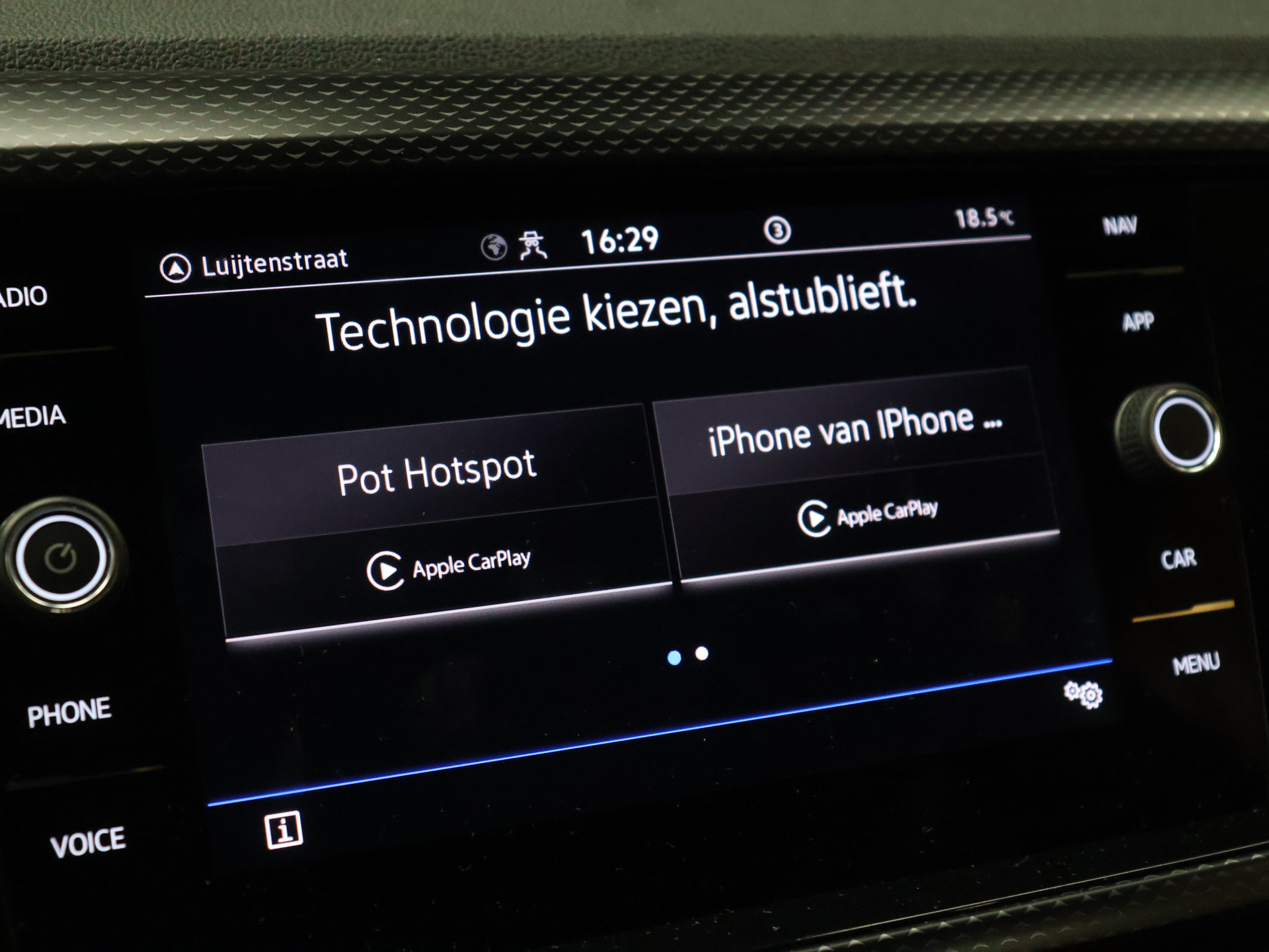 Foto van Volkswagen T-cross