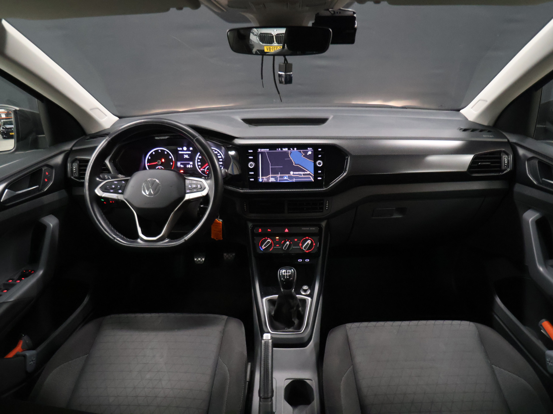 Foto van Volkswagen T-cross