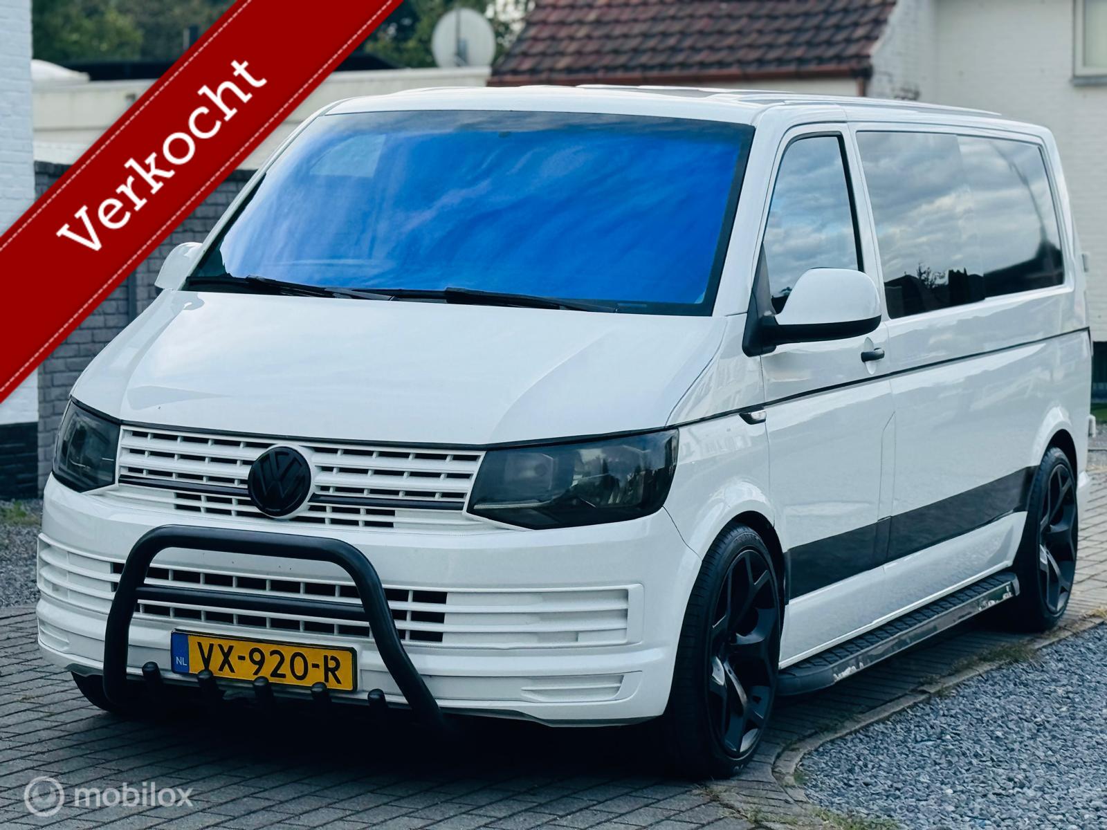 Volkswagen Transporter 2.0 TDI L2H1 DC Comfortline 2016 - voorkant