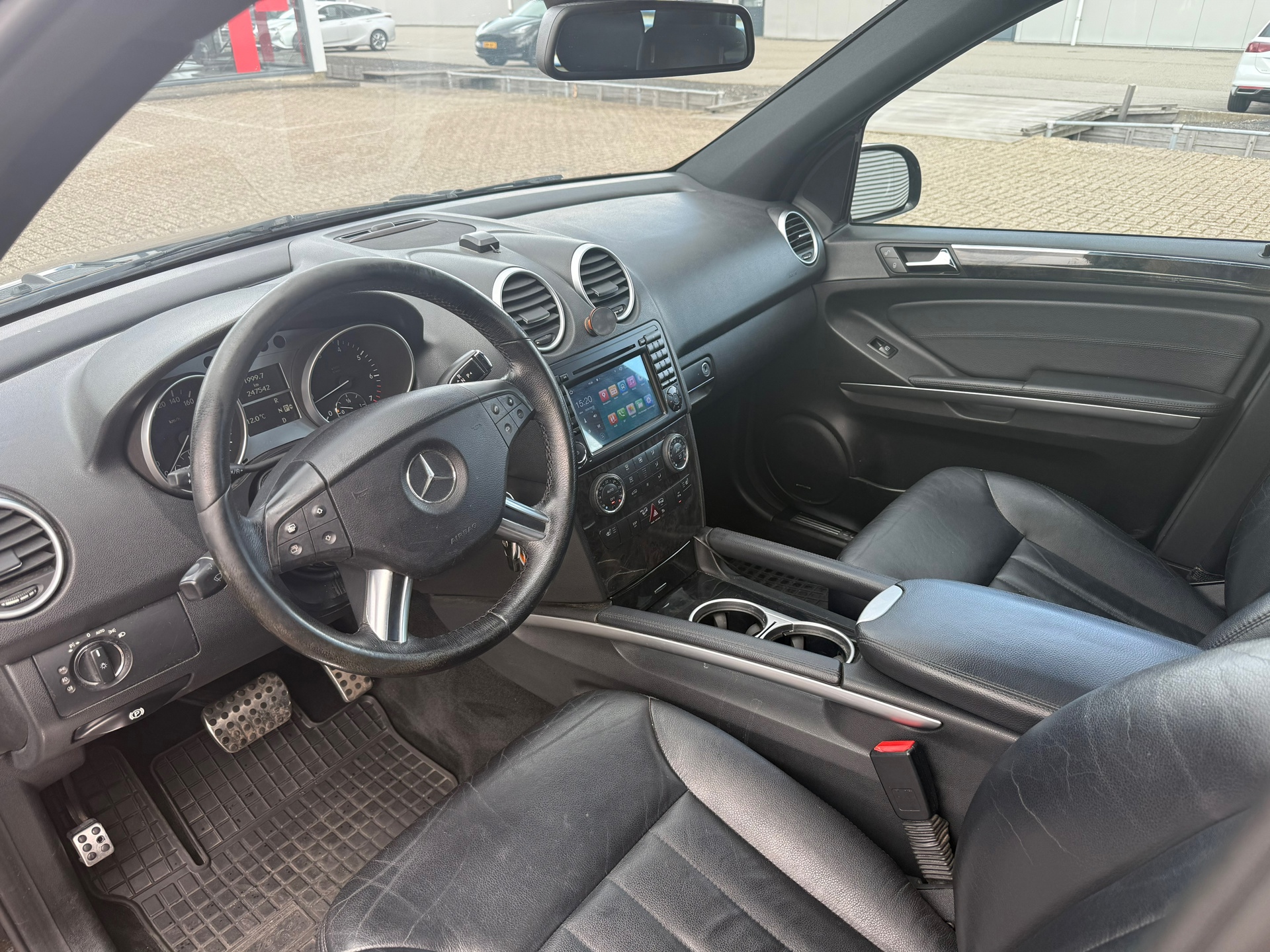 Foto van Mercedes-Benz ML 350 4Matic