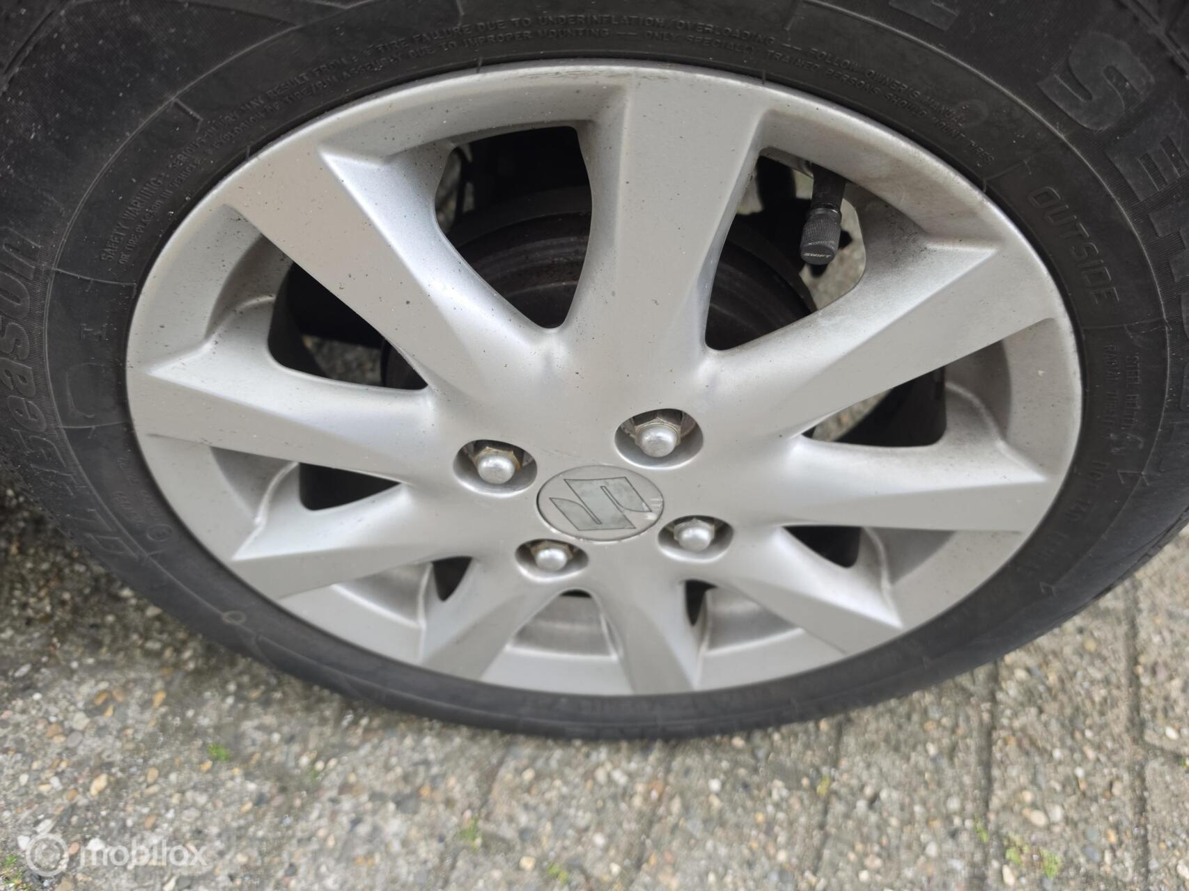 Foto van Suzuki Alto