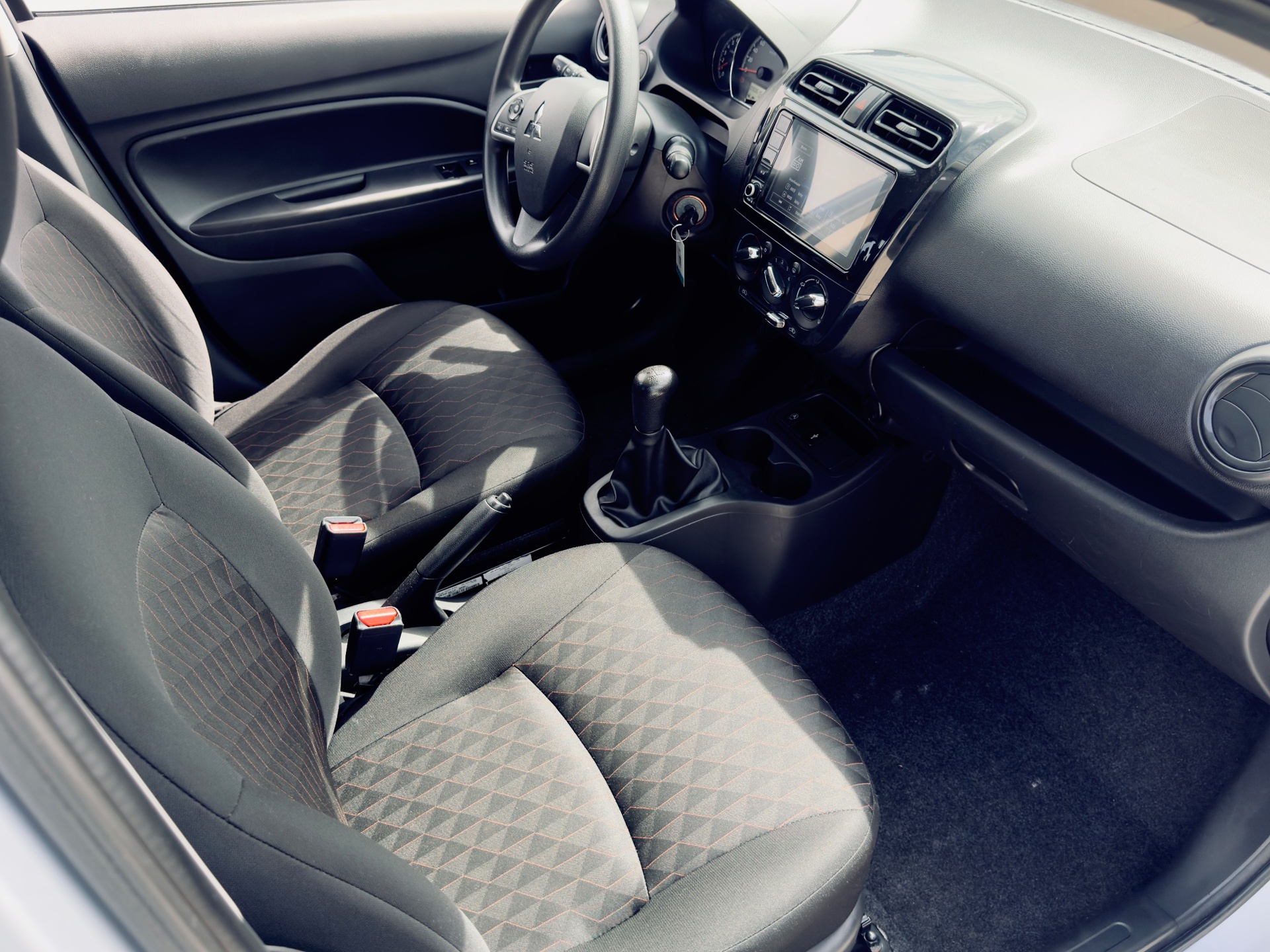 Foto van Mitsubishi Mitsubishi Space Star