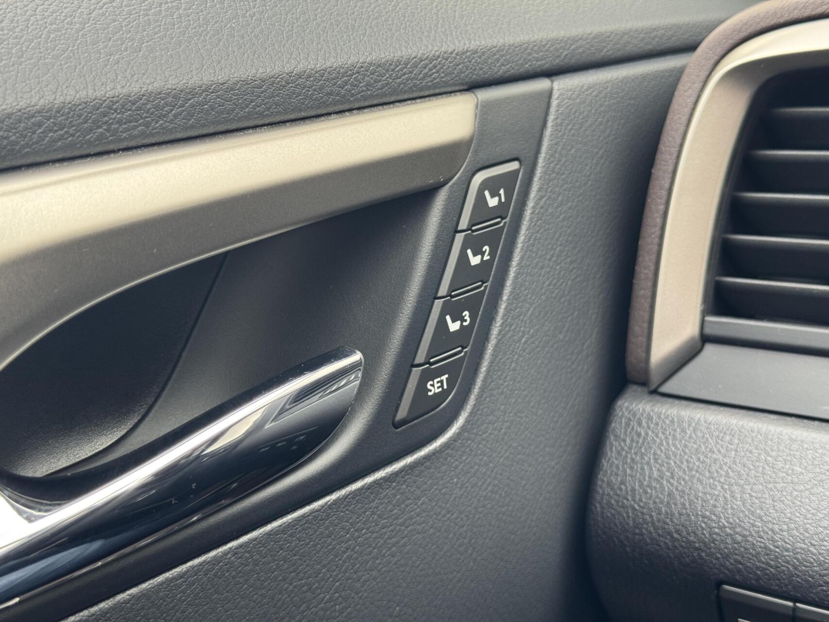 Foto van Lexus RX