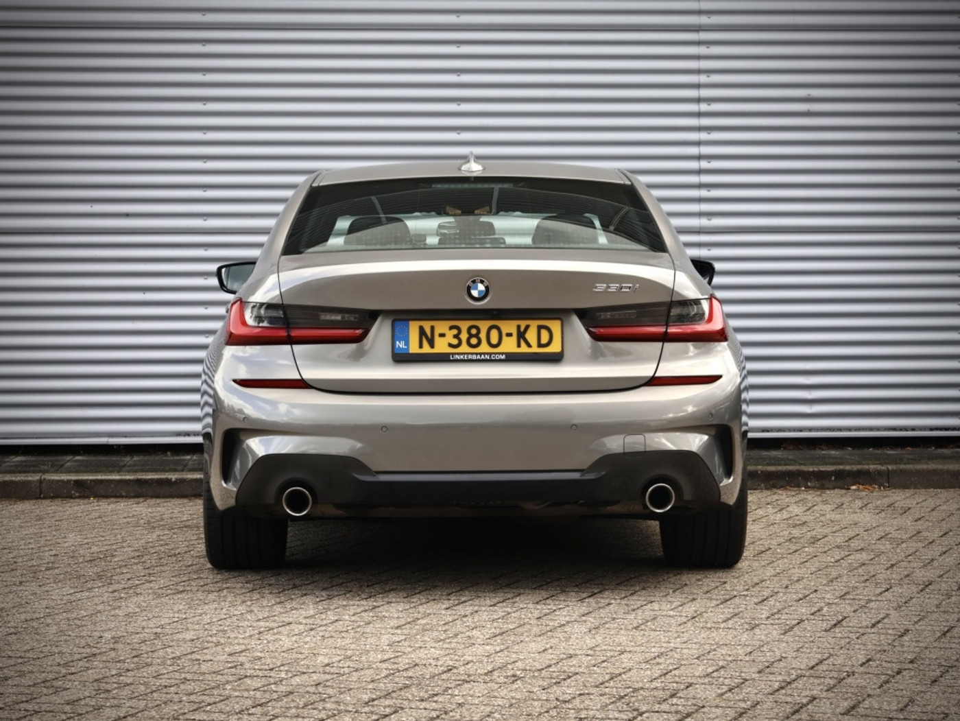 Foto van BMW 330i