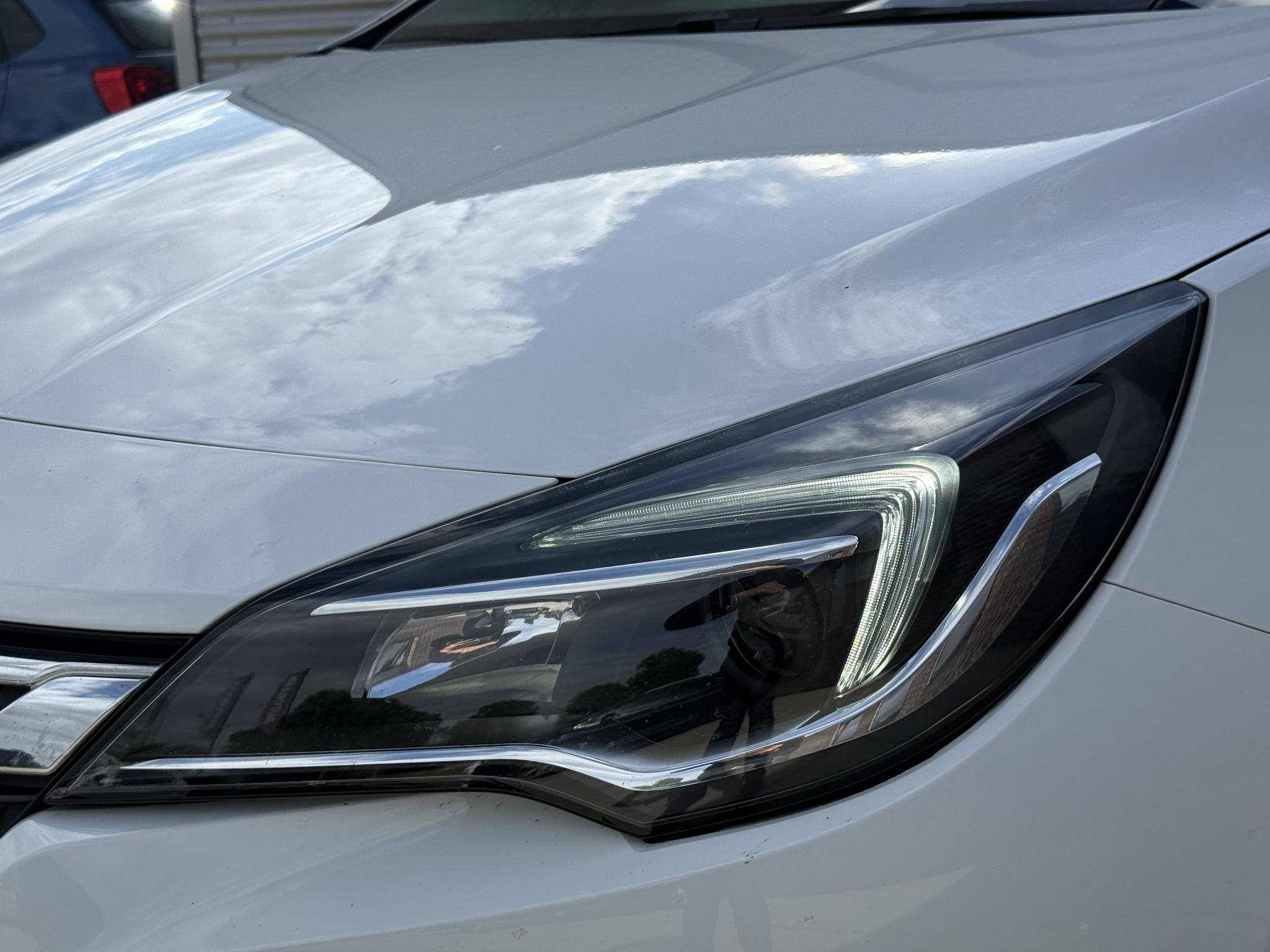 Foto van Opel Astra Sports Tourer