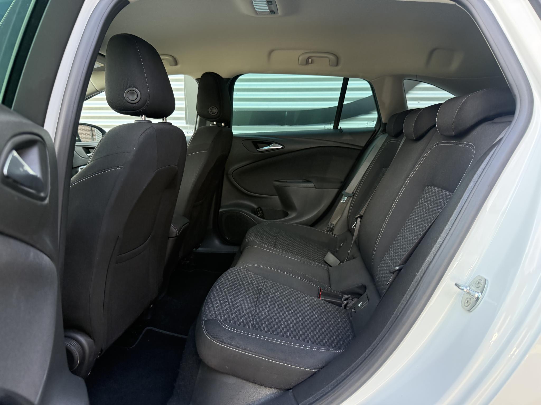 Foto van Opel Astra Sports Tourer