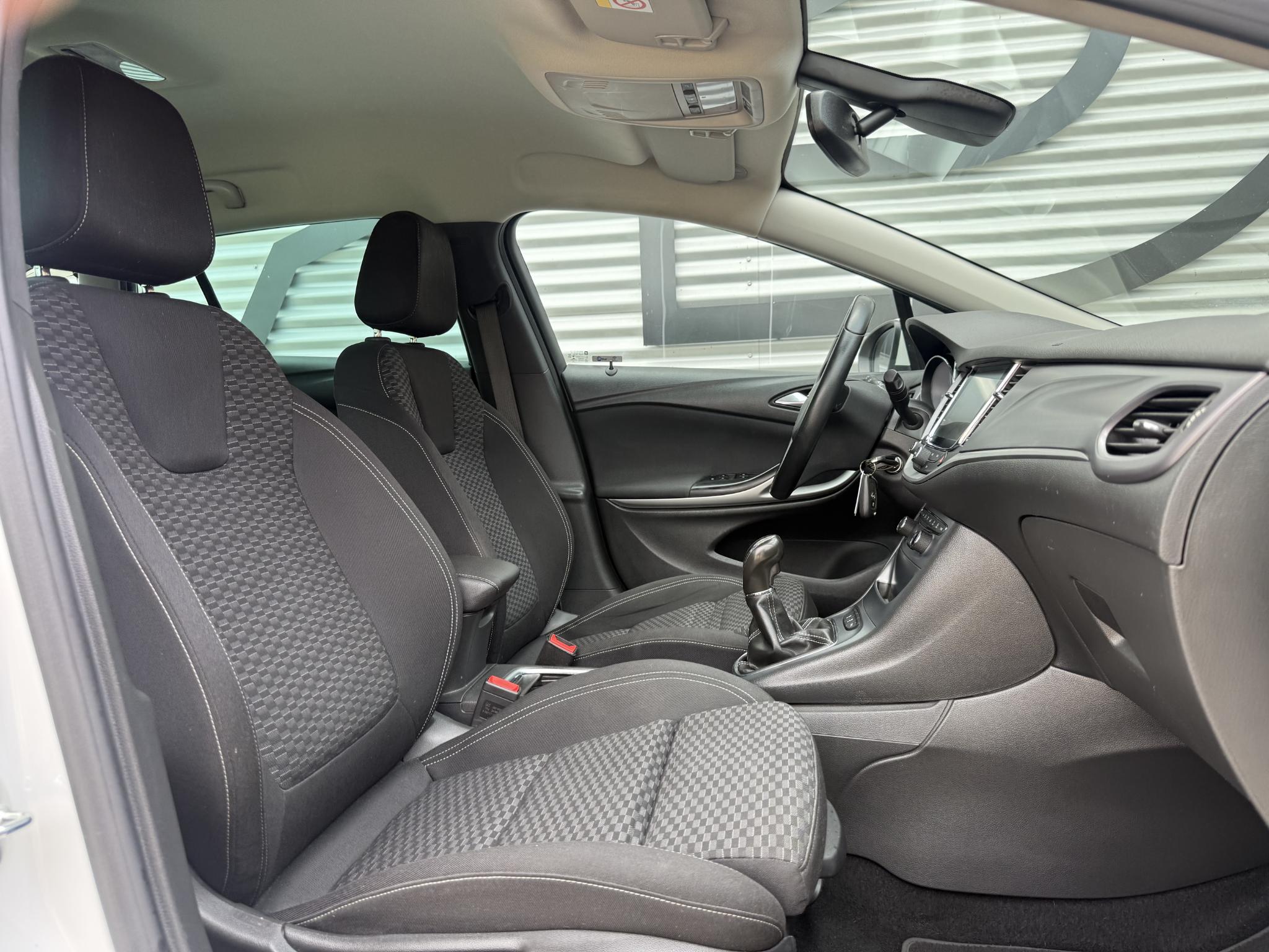 Foto van Opel Astra Sports Tourer