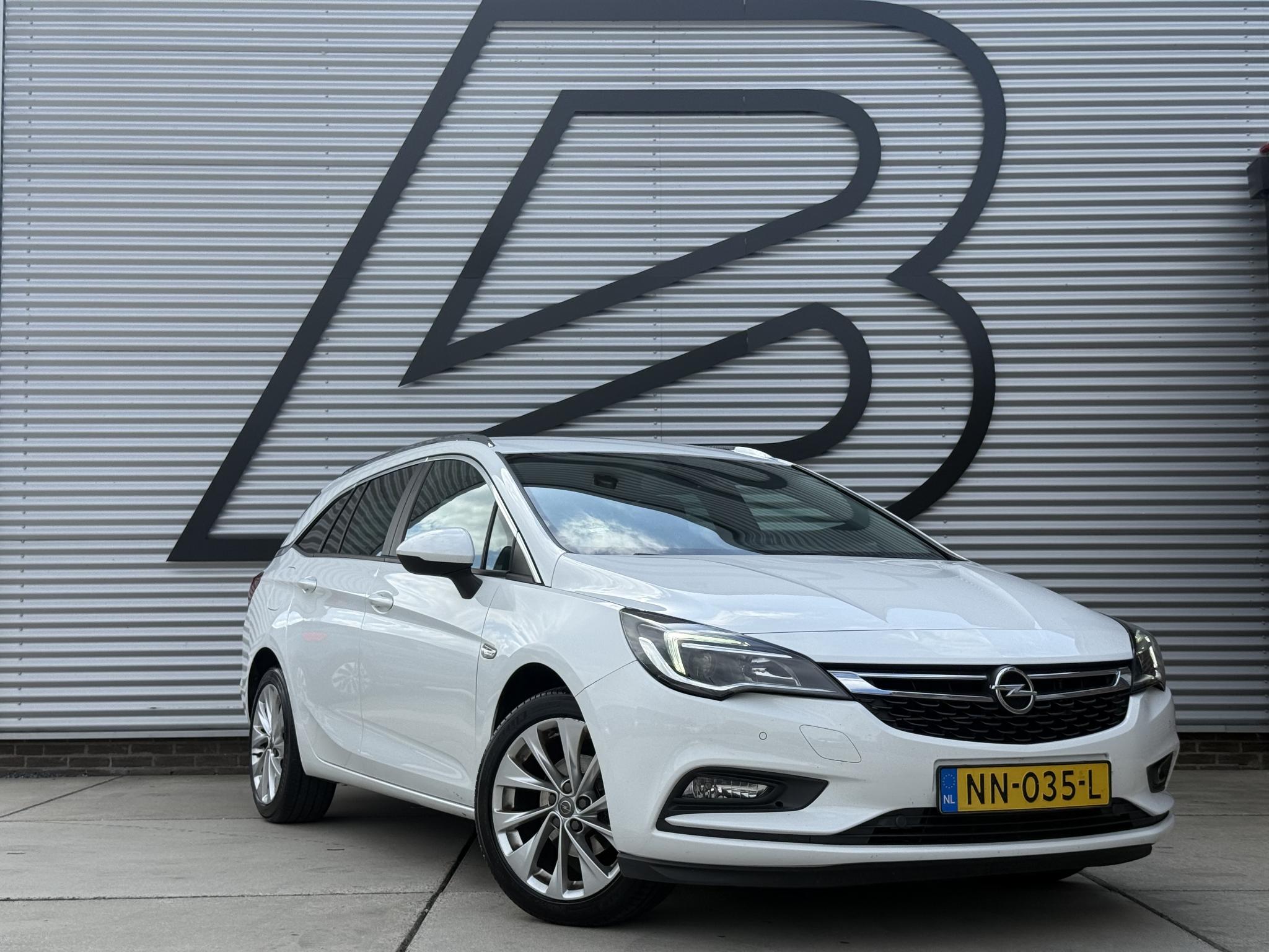 Foto van Opel Astra Sports Tourer