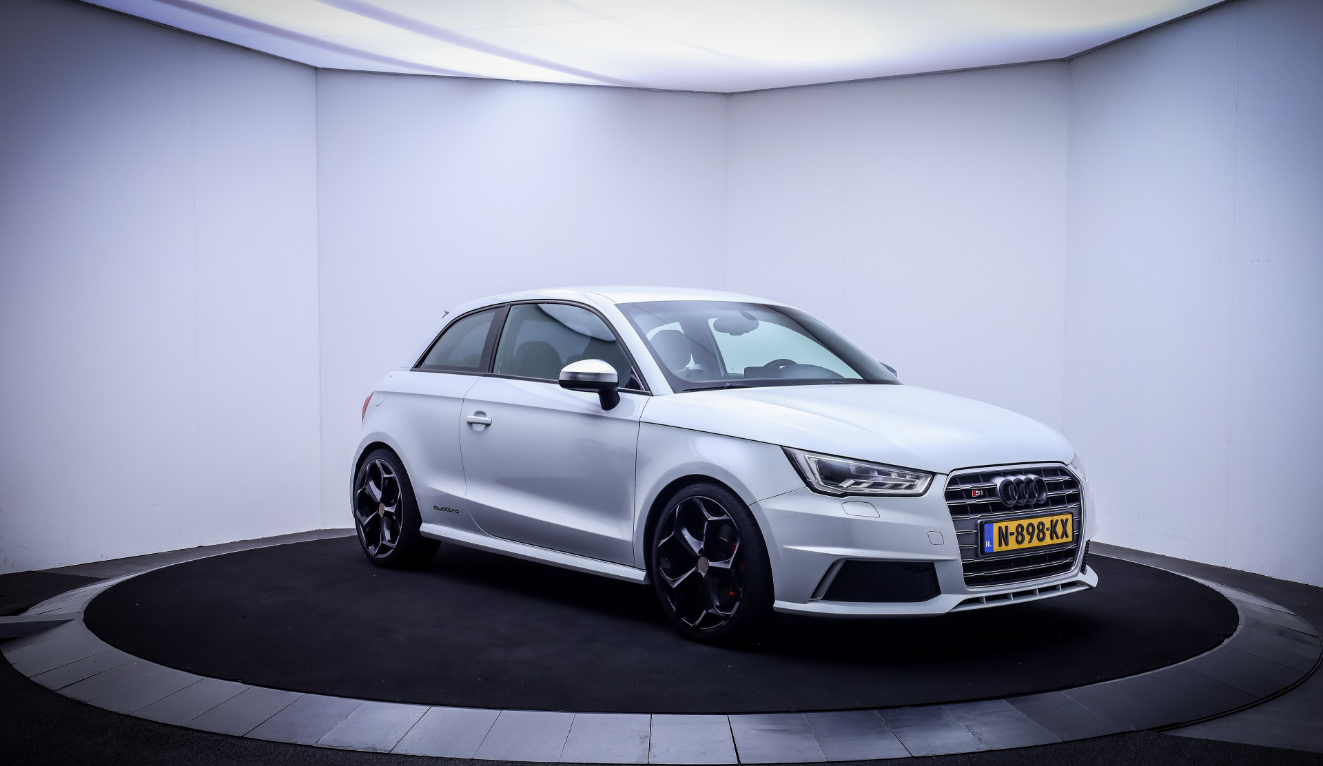 Foto van Audi S1