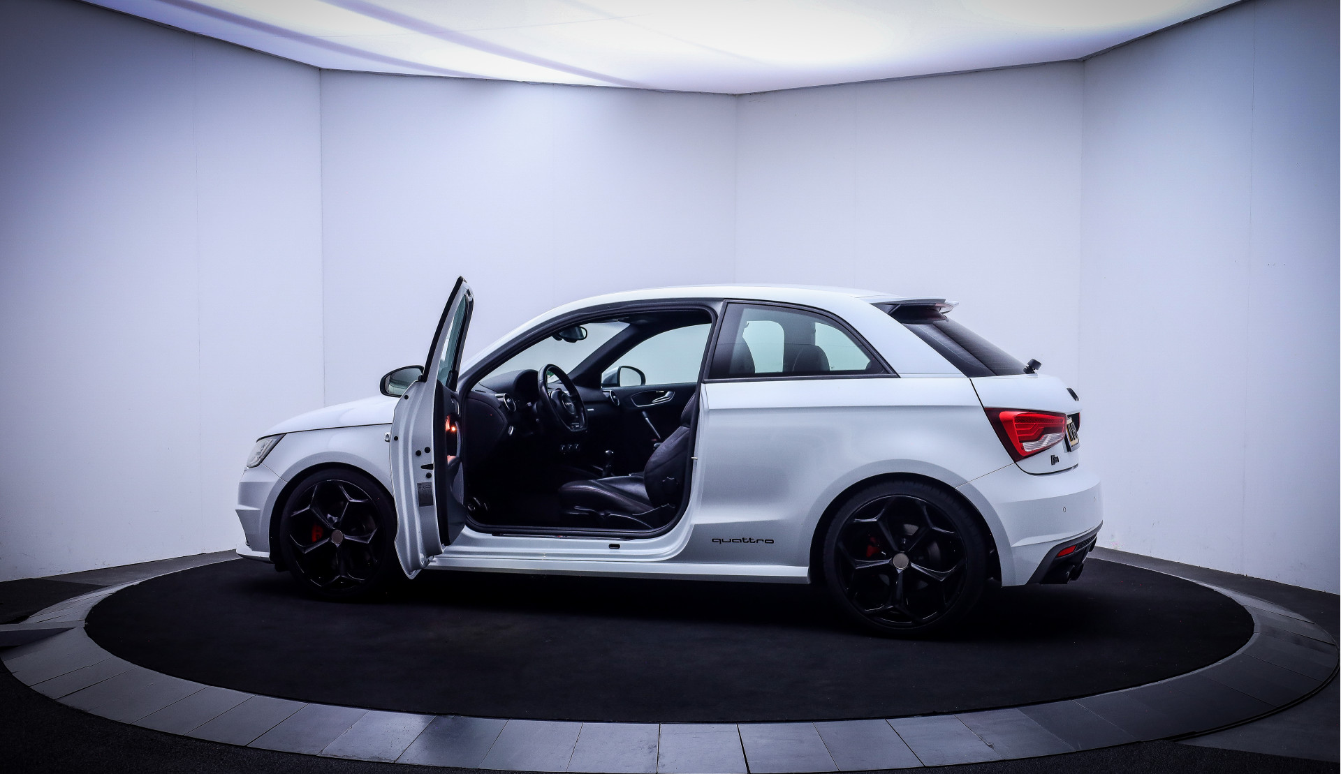 Foto van Audi S1