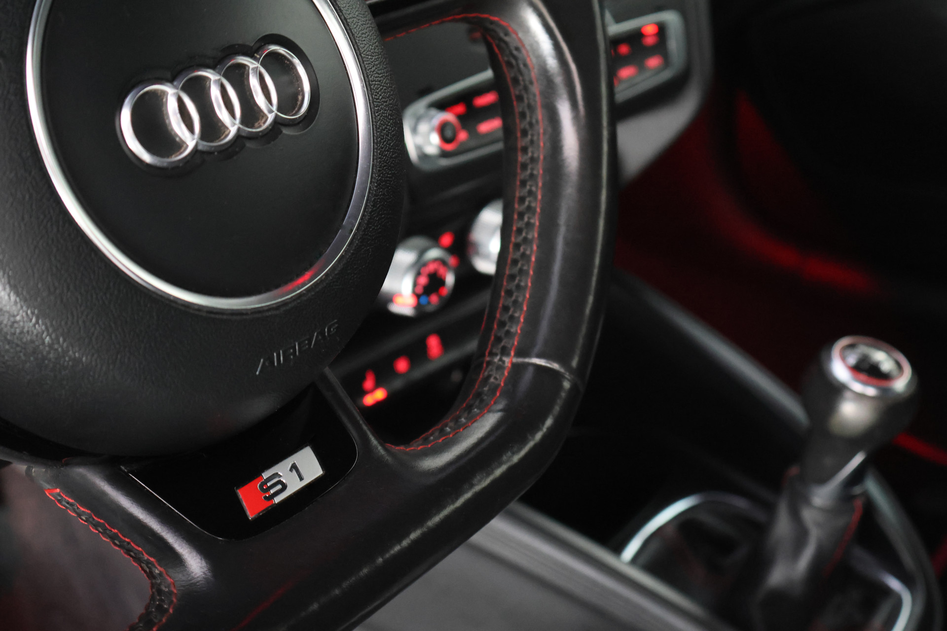 Foto van Audi S1