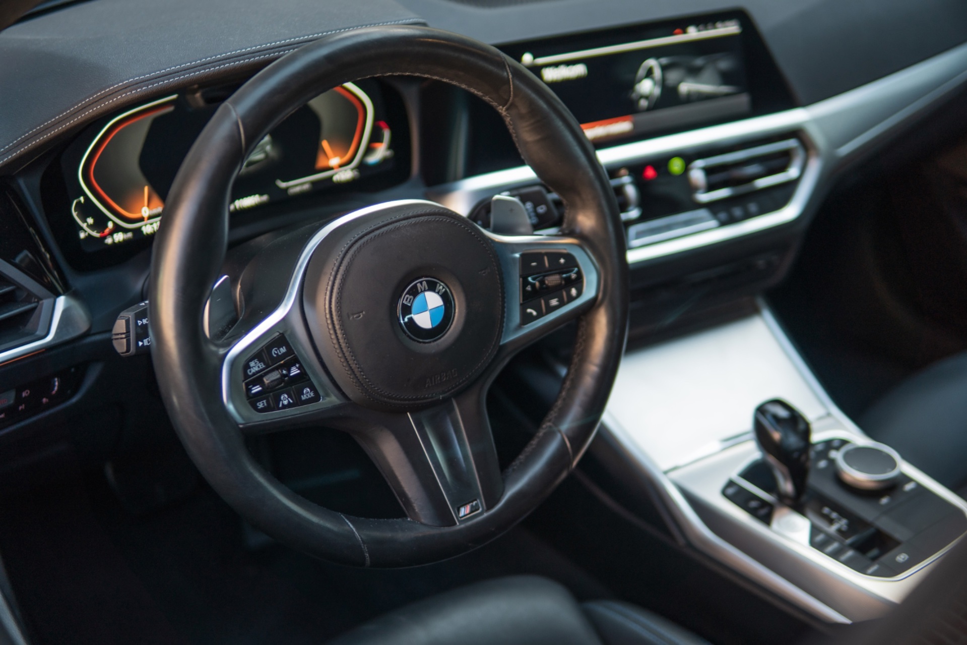 Foto van BMW 330i