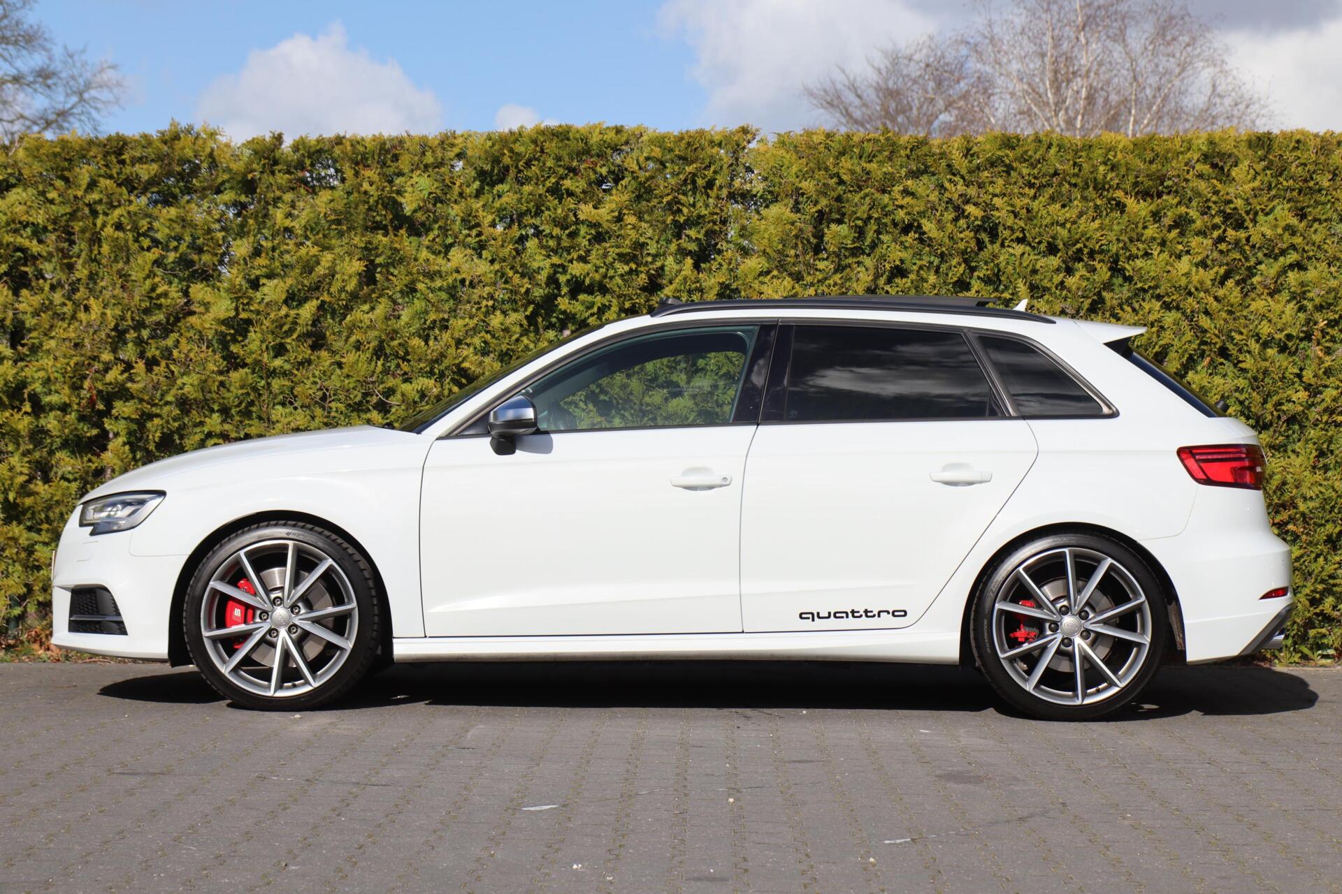 Foto van Audi S3 Sportback