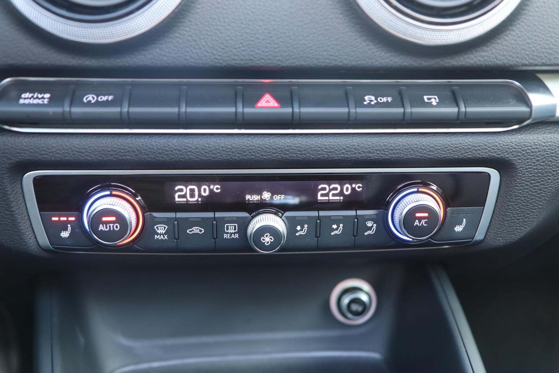 Foto van Audi S3 Sportback