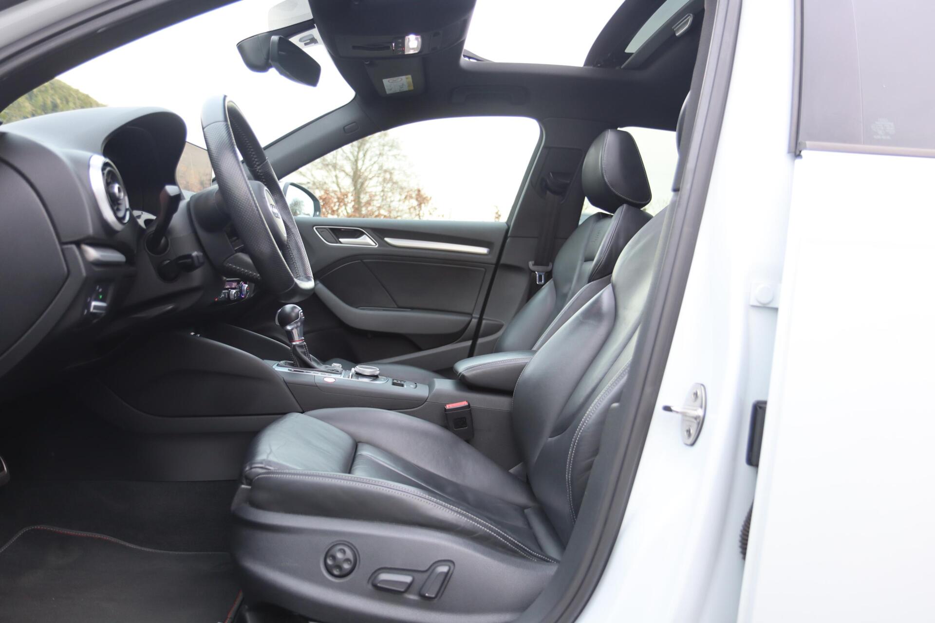 Foto van Audi S3 Sportback