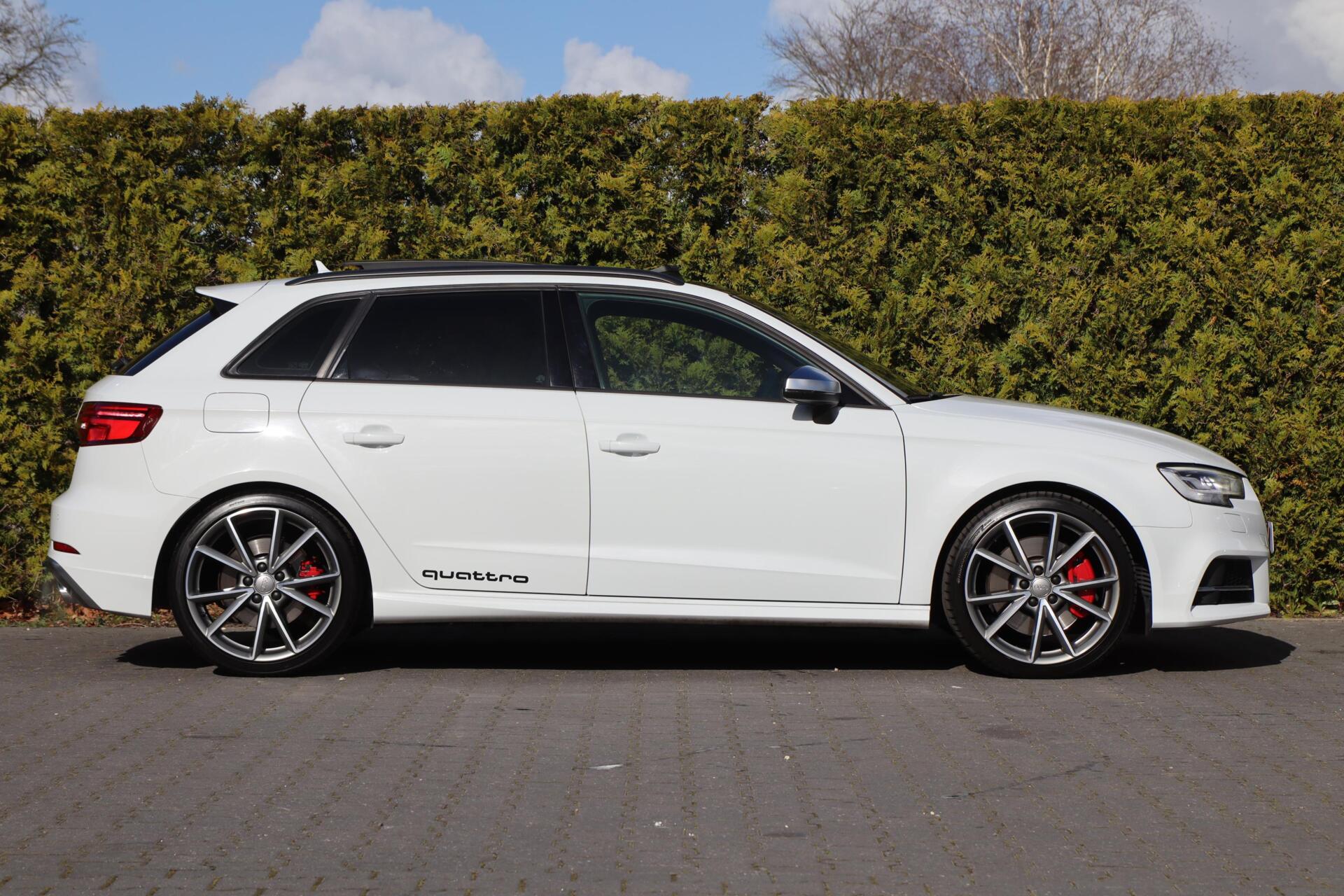 Foto van Audi S3 Sportback