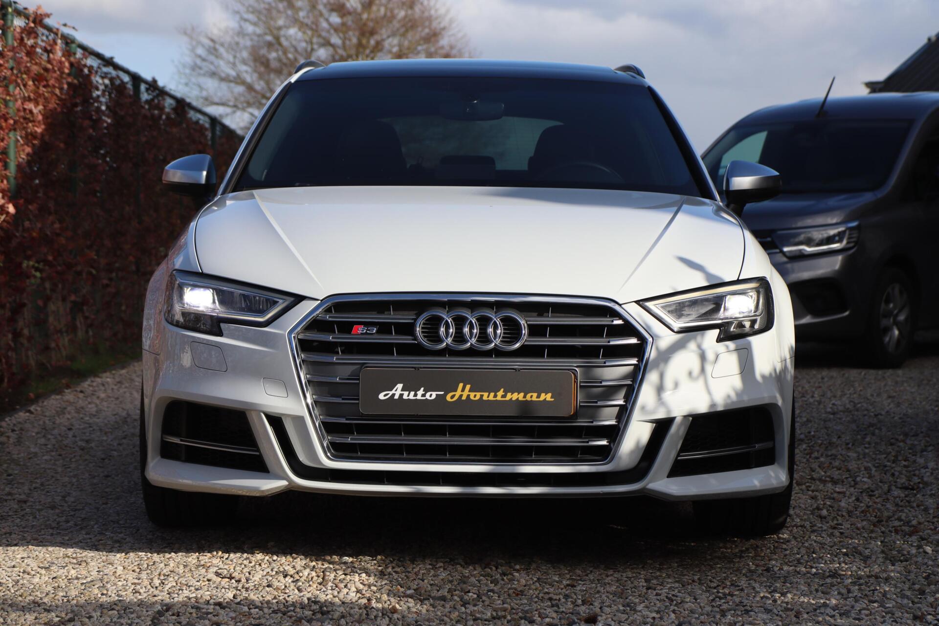 Foto van Audi S3 Sportback