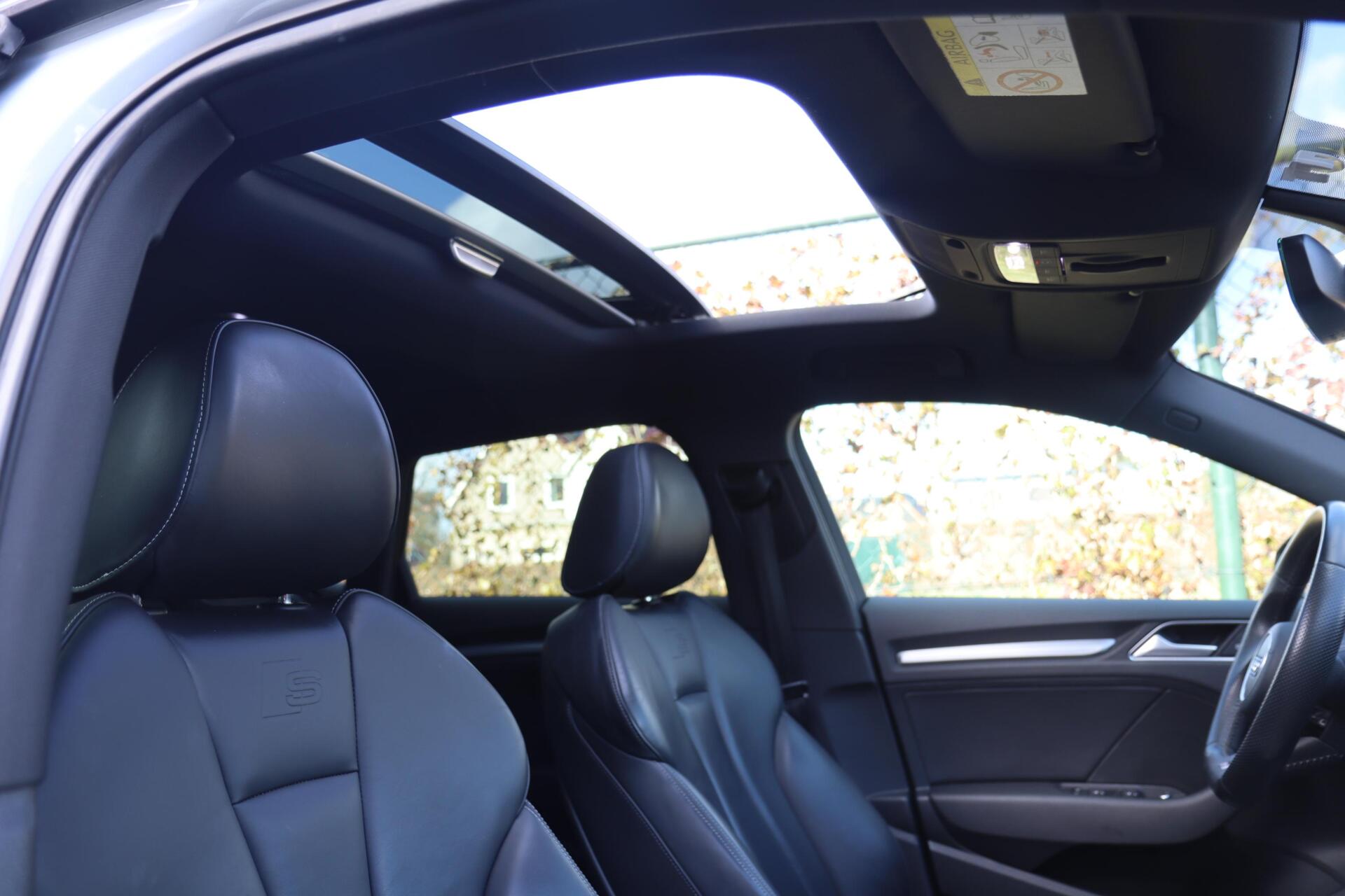 Foto van Audi S3 Sportback
