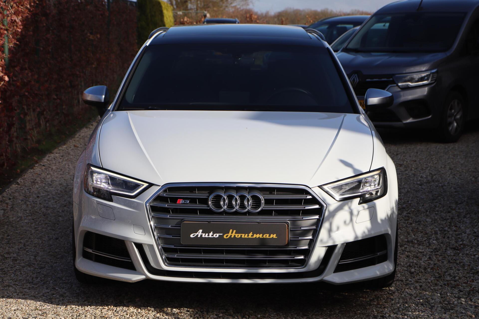 Foto van Audi S3 Sportback
