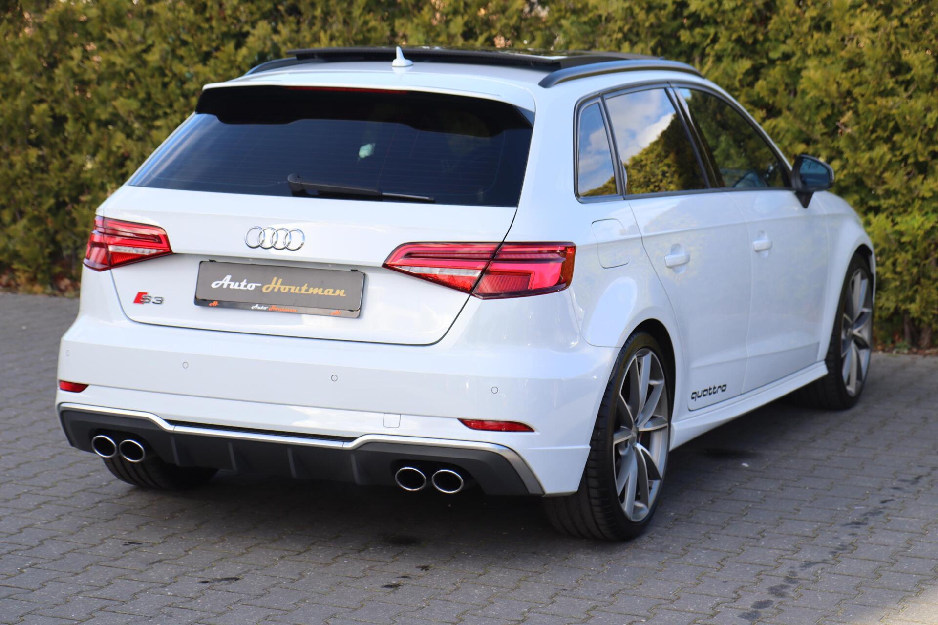 Foto van Audi S3 Sportback