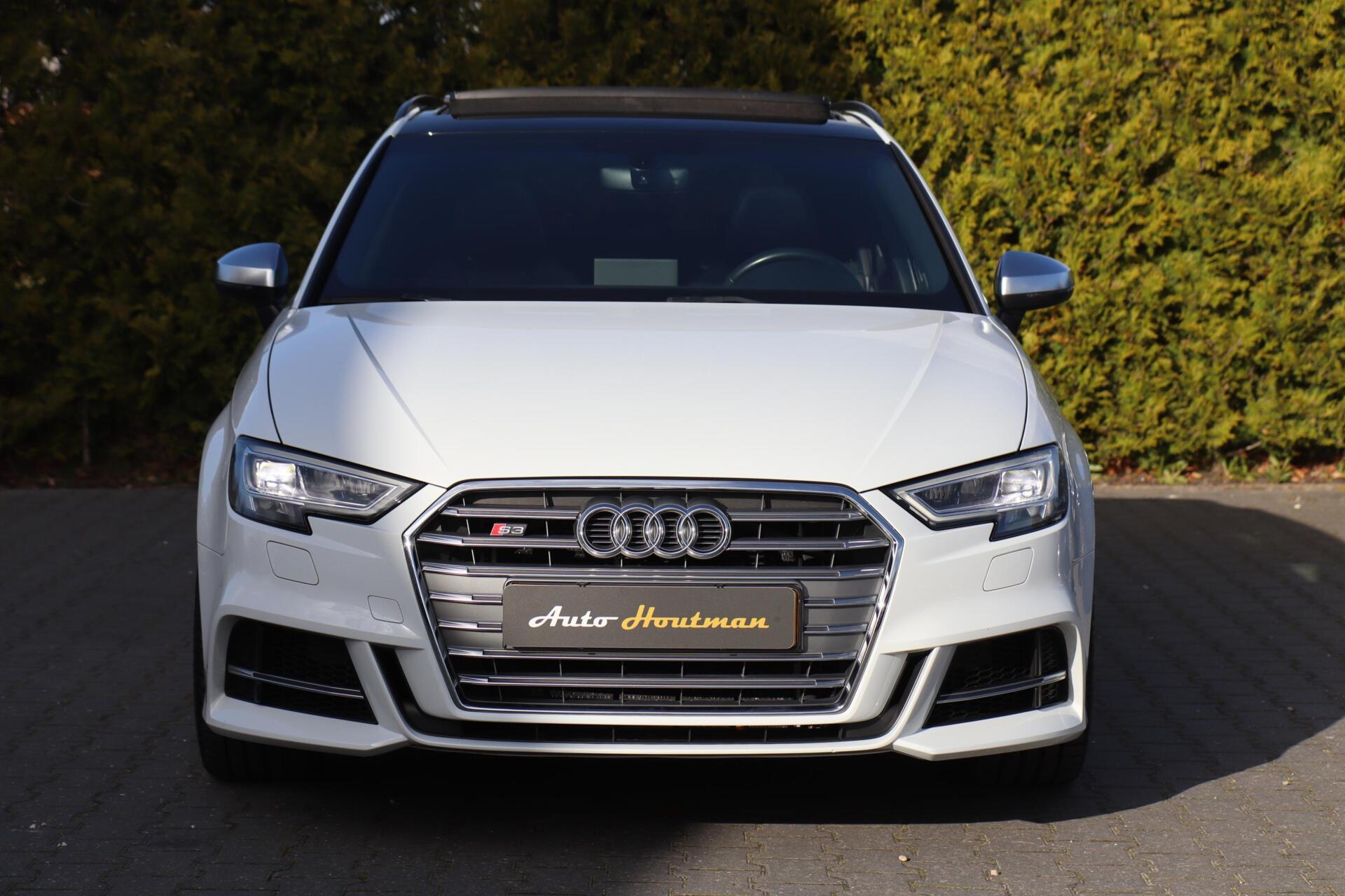 Foto van Audi S3 Sportback
