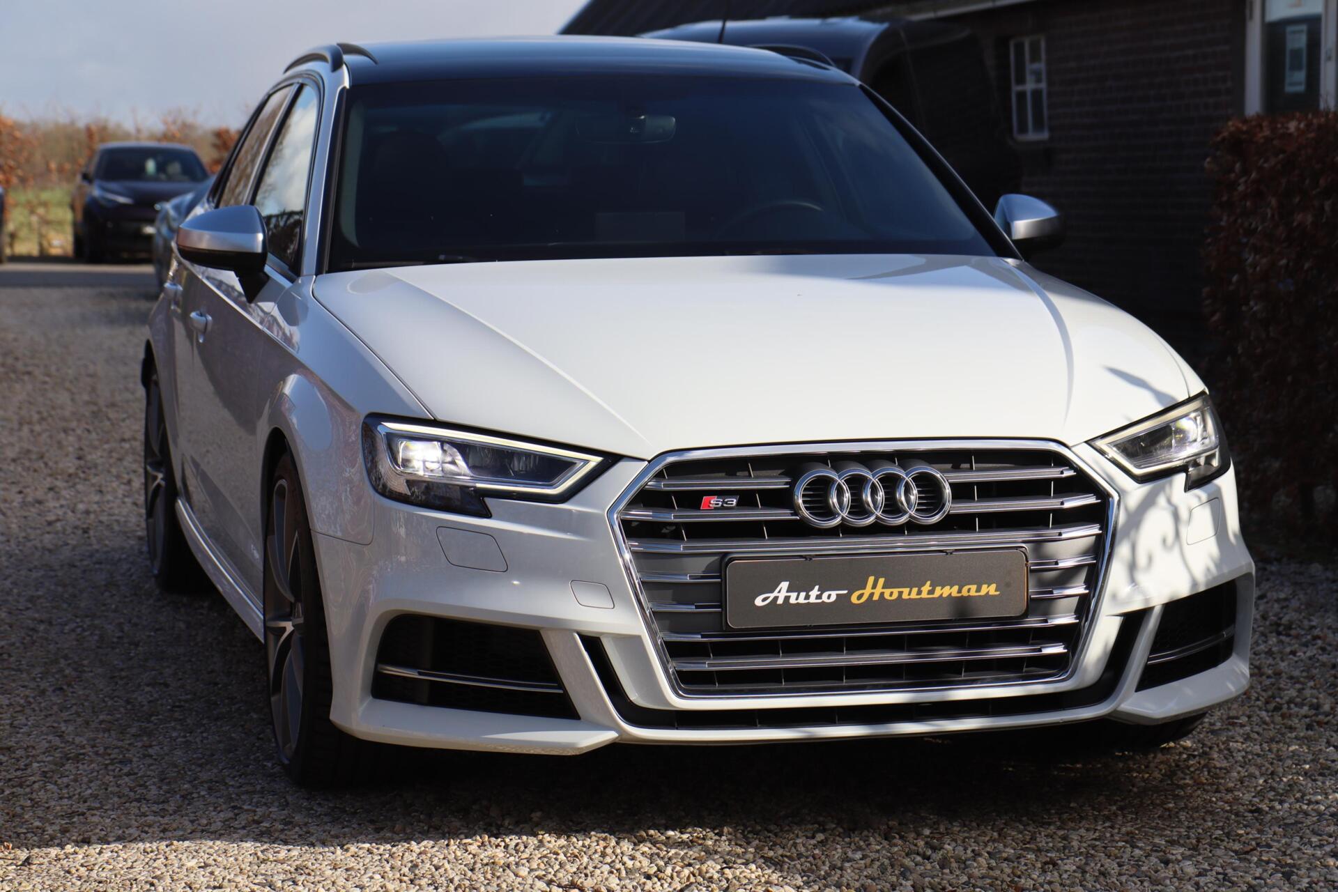 Foto van Audi S3 Sportback