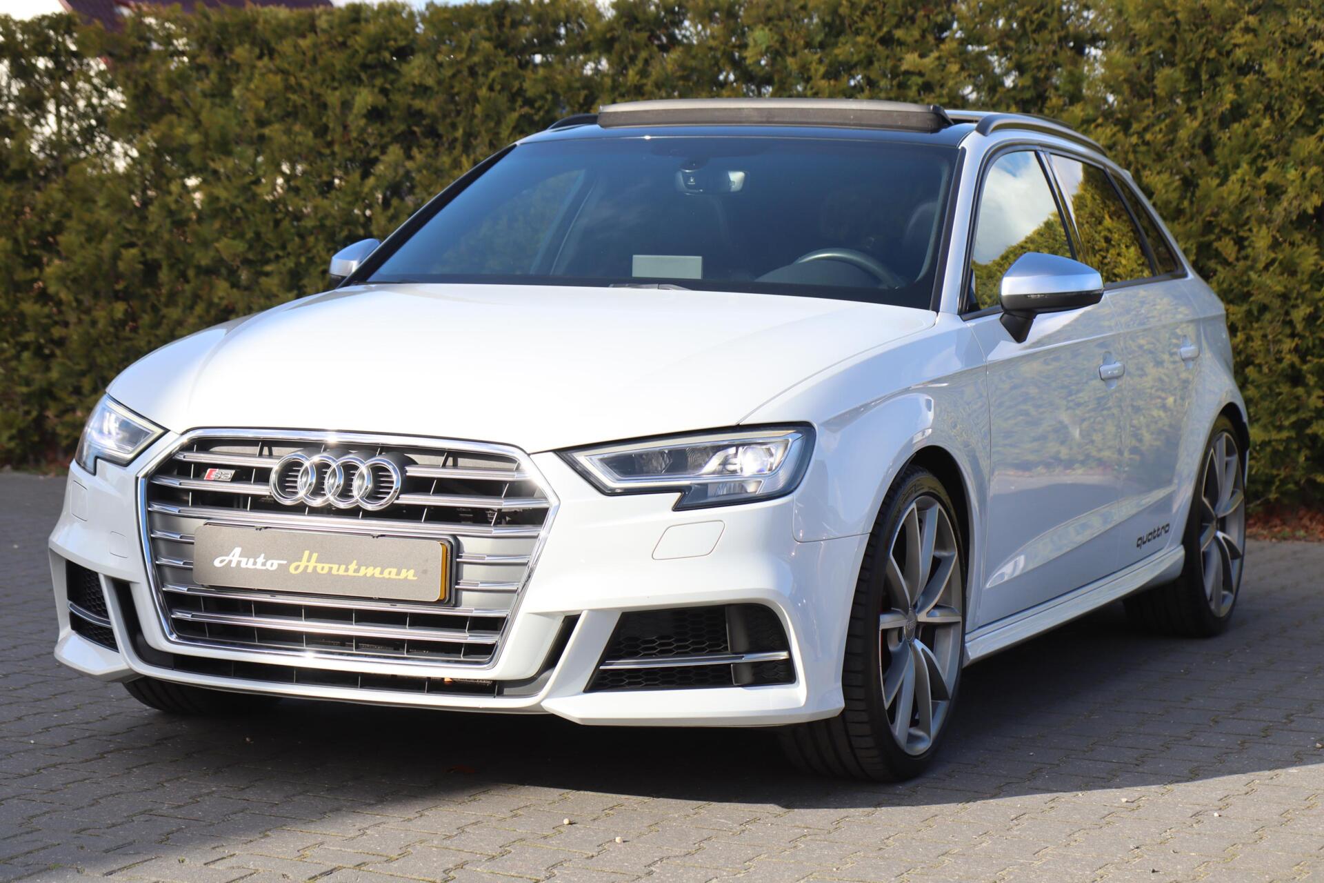 Foto van Audi S3 Sportback