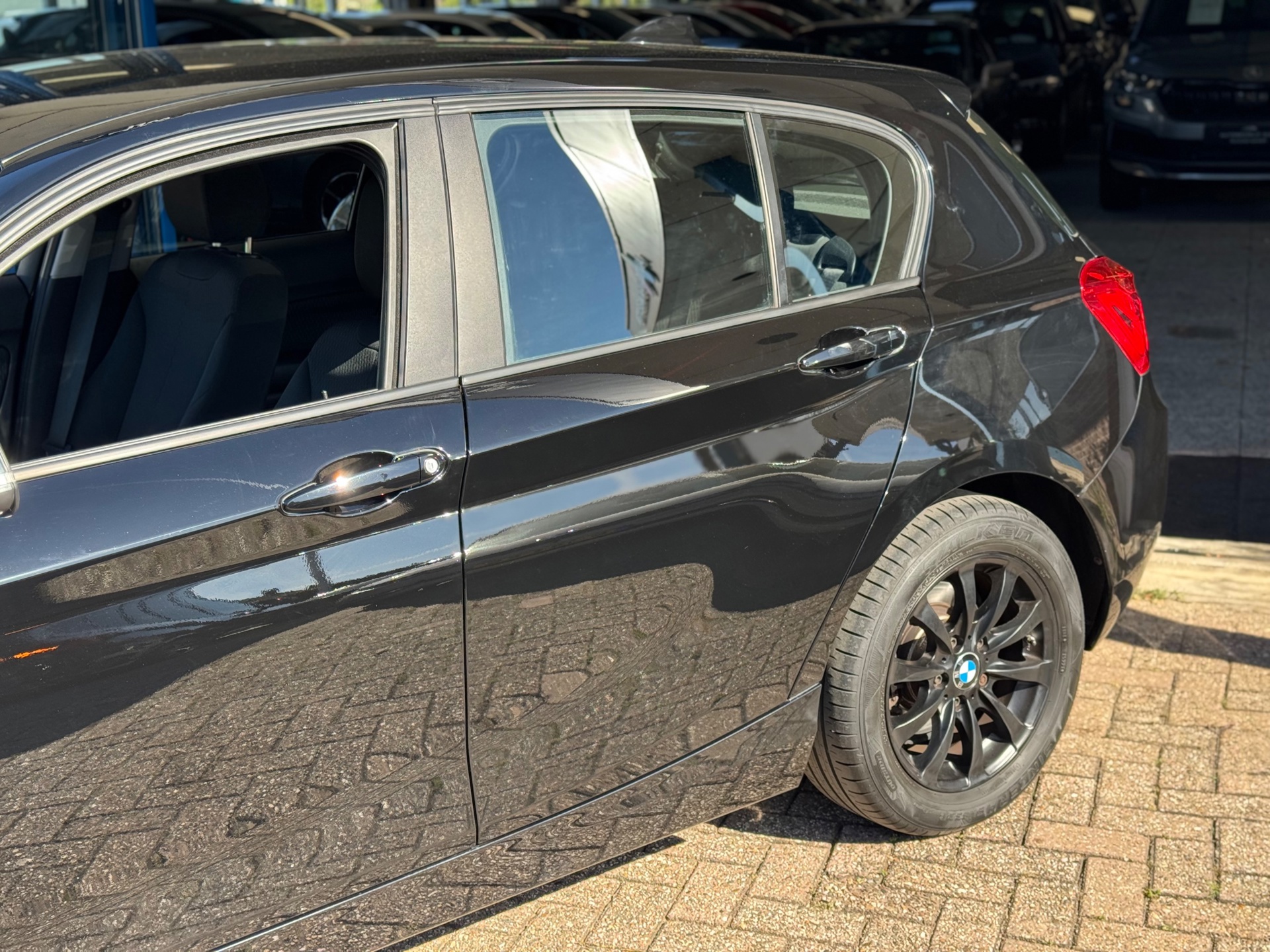 Foto van BMW 118i