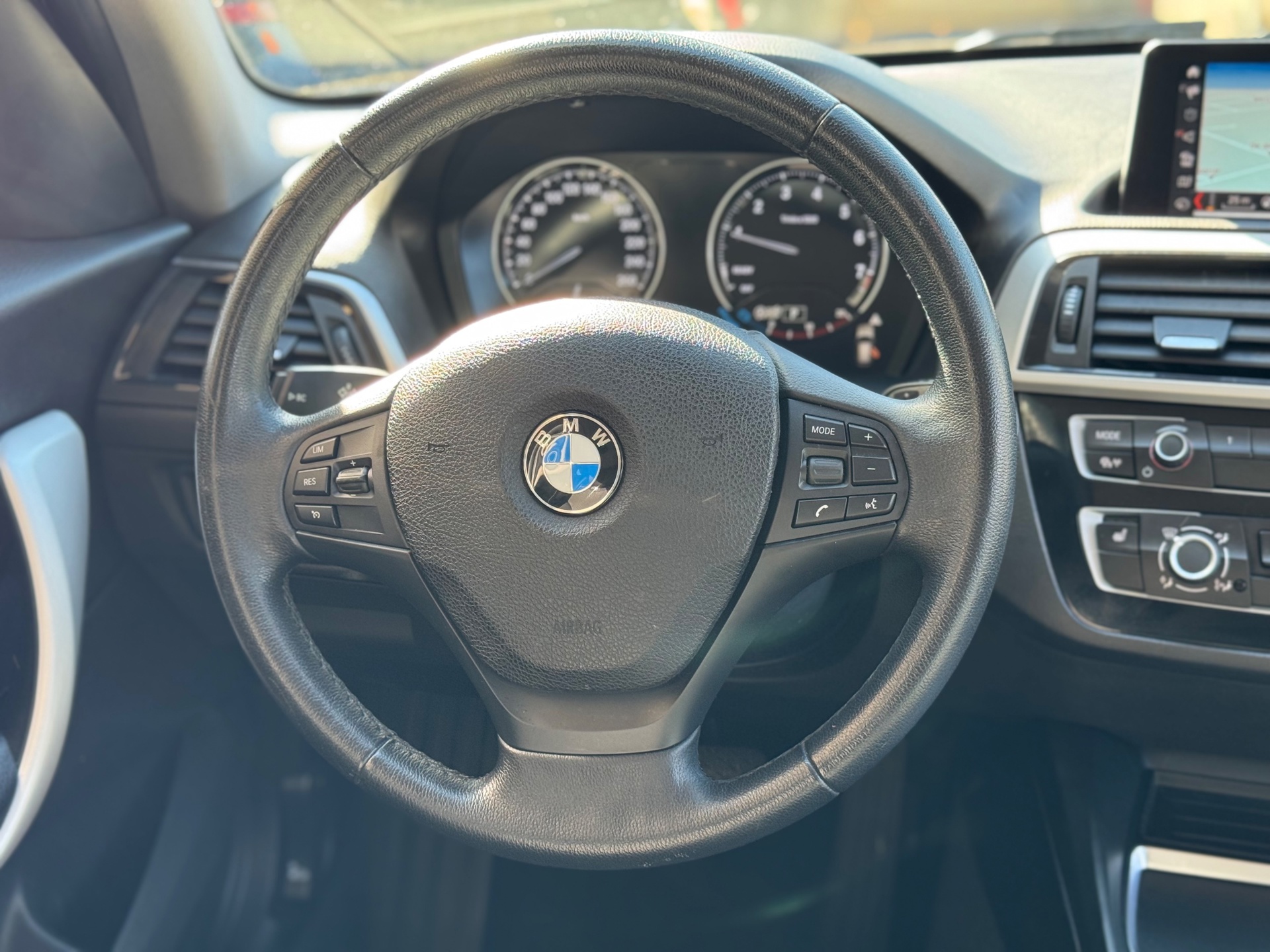 Foto van BMW 118i