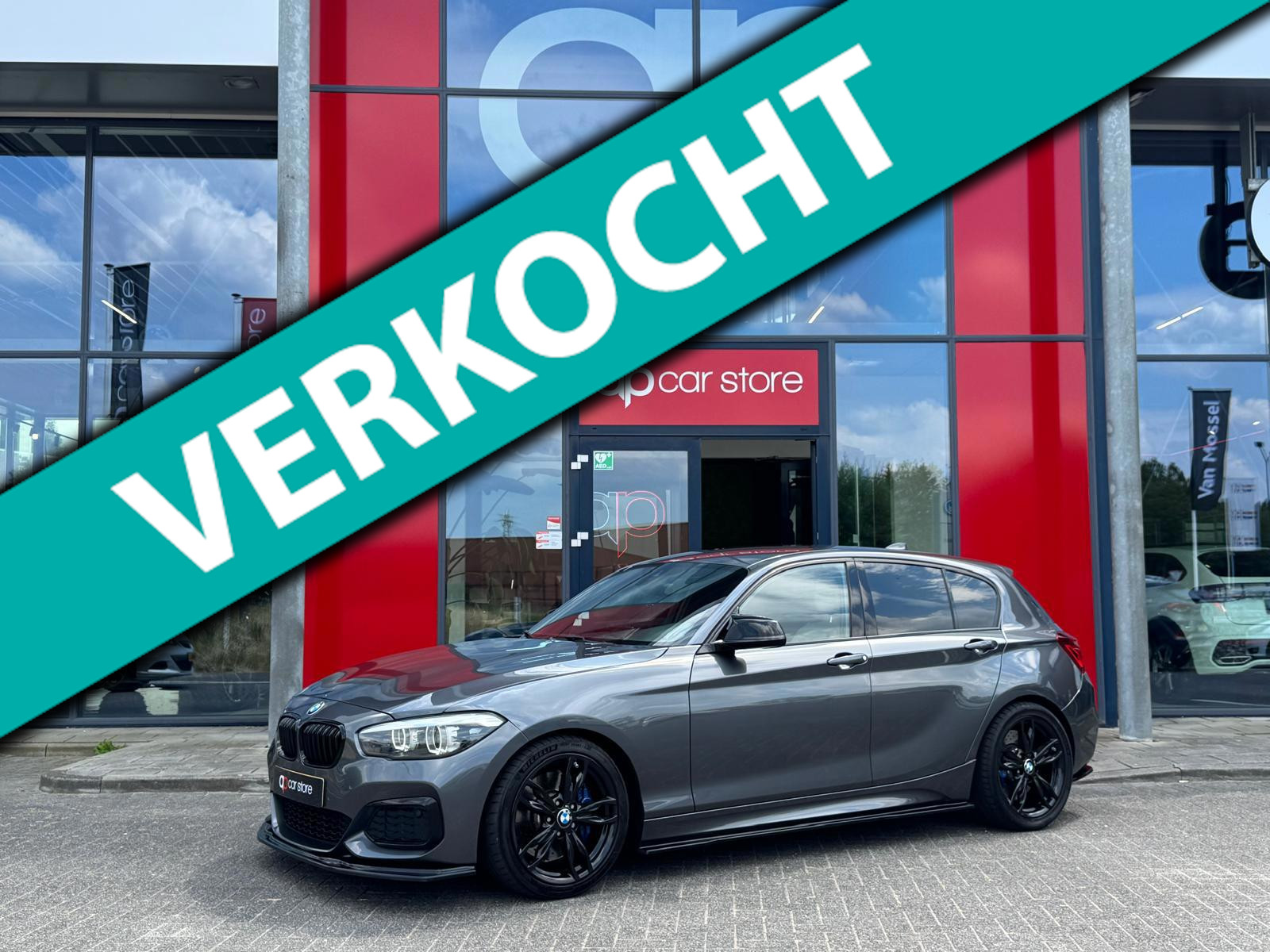 BMW M140i xDrive M140i xDrive High Executive LCI 2 | Leder | Keyless Entry | Maxton | Stoelverwarming | 2018 - voorkant