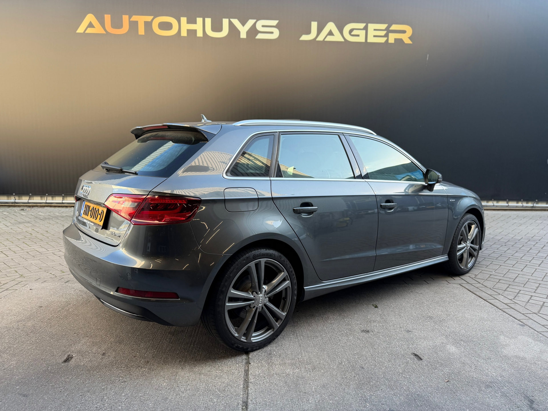 Foto van Audi A3 Sportback E-tron